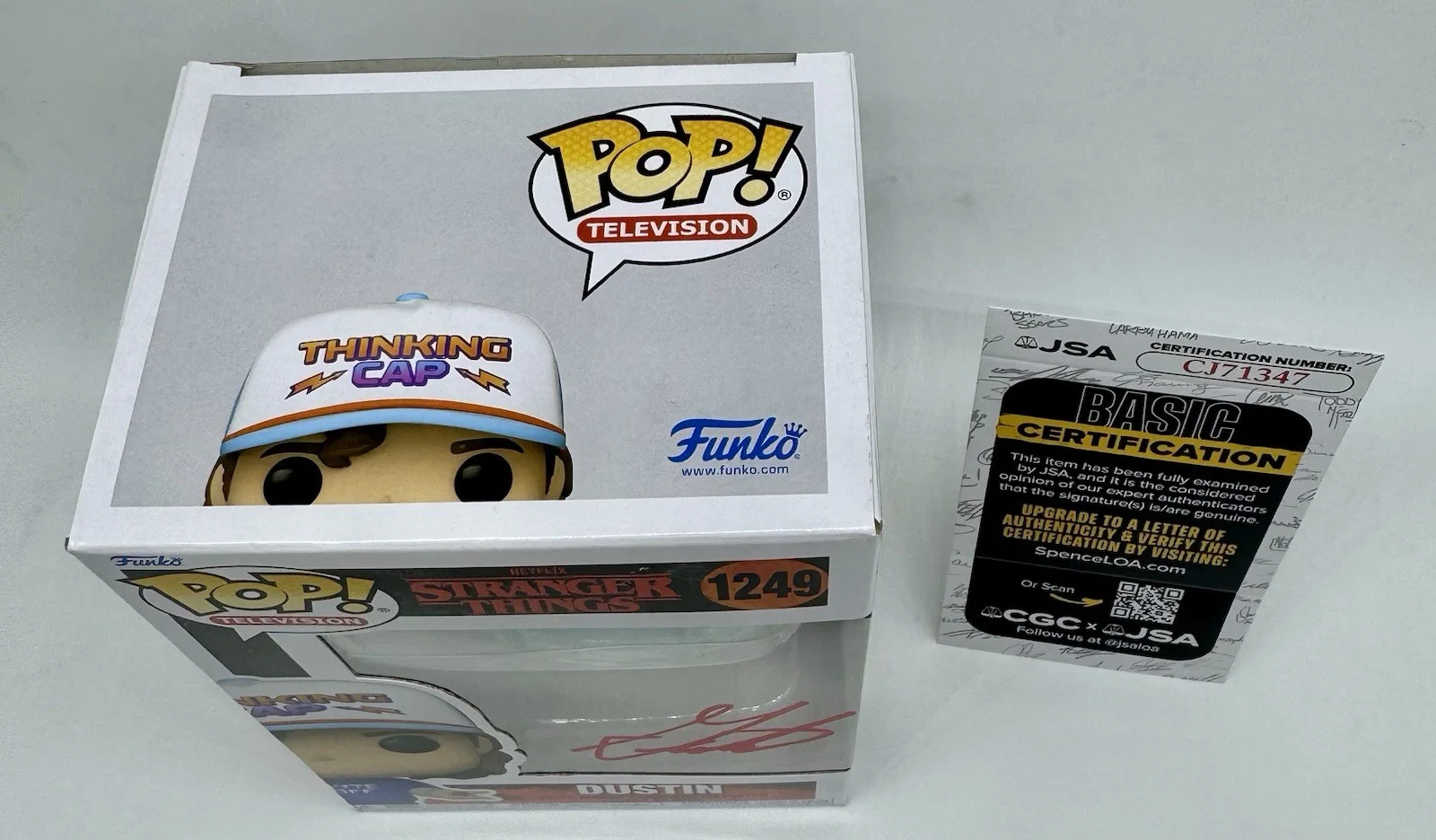 GATEN MATARAZZO — GATEN MATARAZZO SIGNED AUTOGRAPH "DUSTIN" STRANGER THINGS FUNKO POP + JSA COA., изображение 2