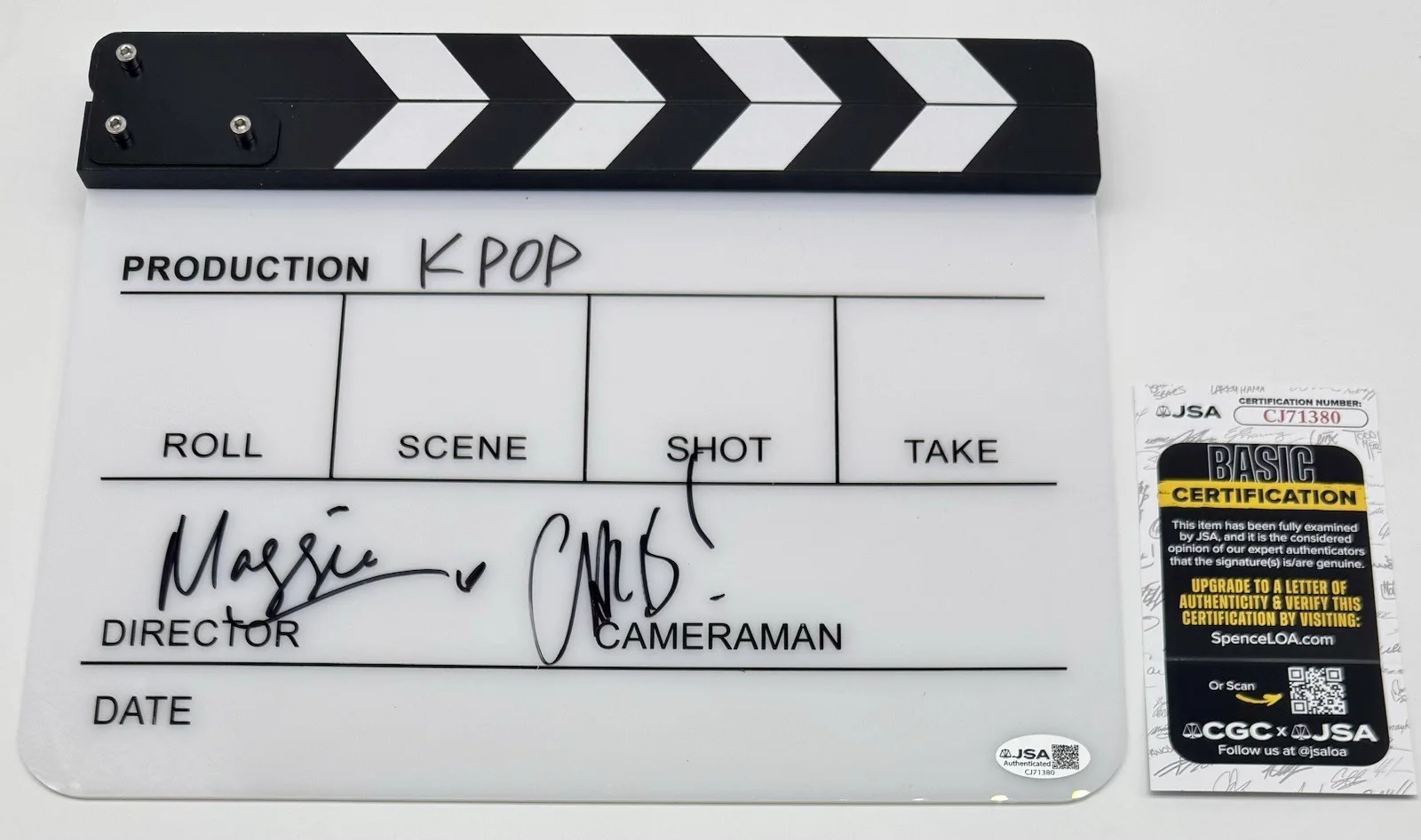 MAGGIE KANG, CHRIS APPELHANS — MAGGIE KANG & CHRIS APPELHANS SIGNED AUTOGRAPH K-POP CLAPBOARD JSA COA DIRECTORS, изображение 2