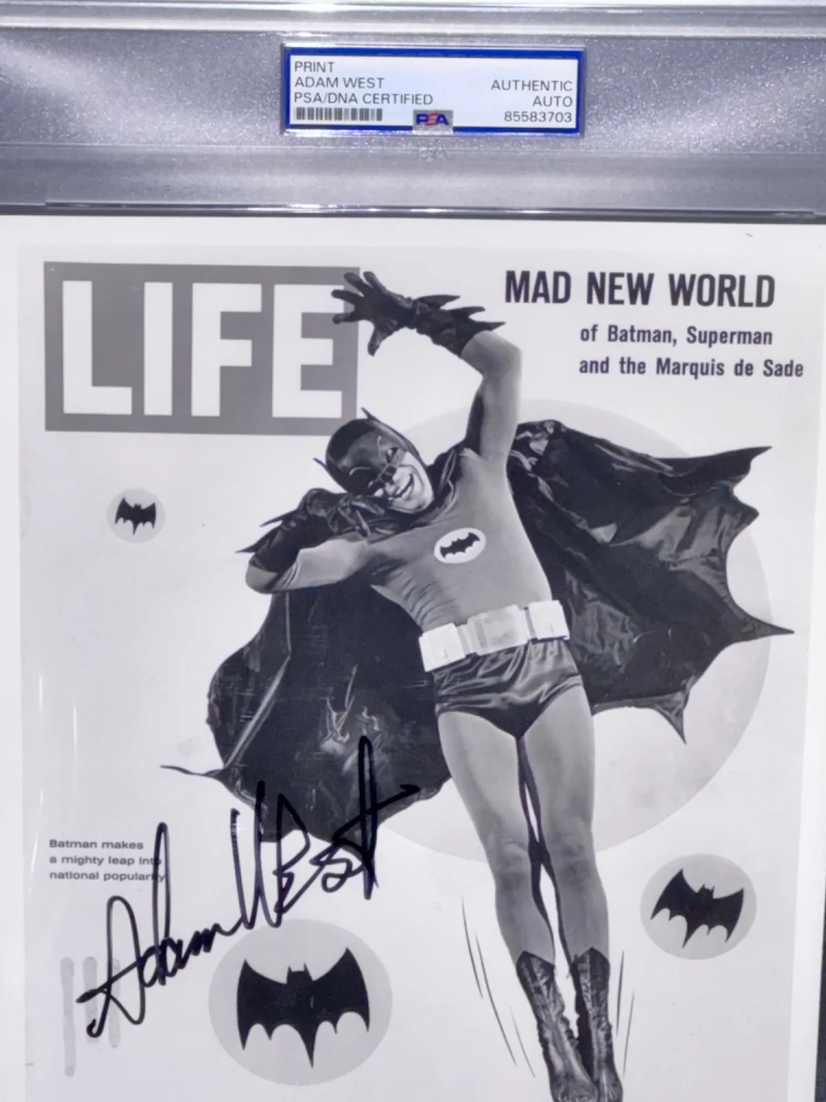 Adam West — Adam West "LIFE Magazine Cover" Batman Series TV Show Signed Photo Auto 8x10 PSA, изображение 2