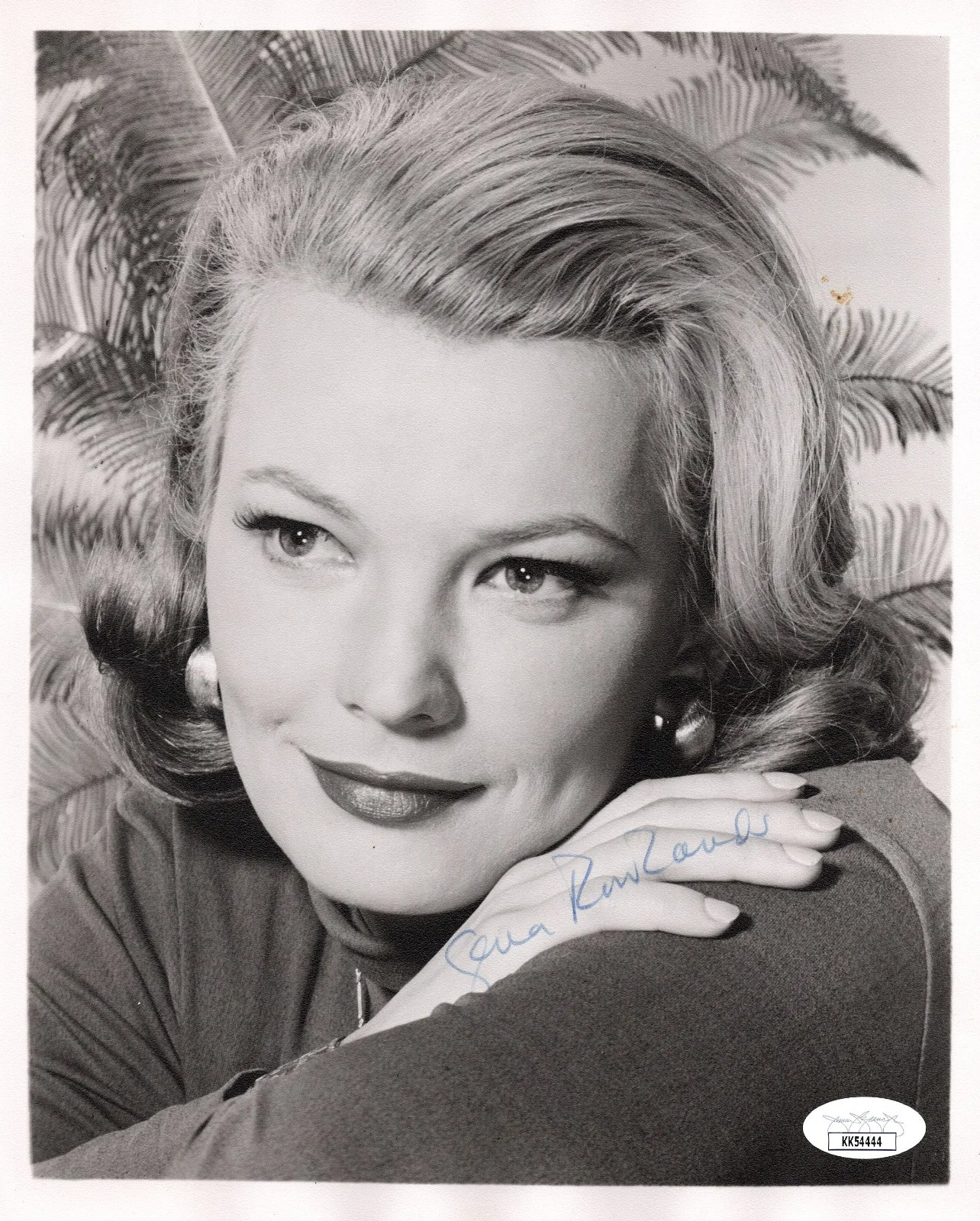 Gena Rowlands — Gena Rowlands Signed Vintage 8x10 B&W Photo - JSA Authentication