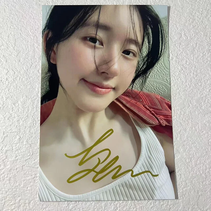 Hidden Love Zhao Luxi 赵露思 Autographed Signed Photos, изображение 3
