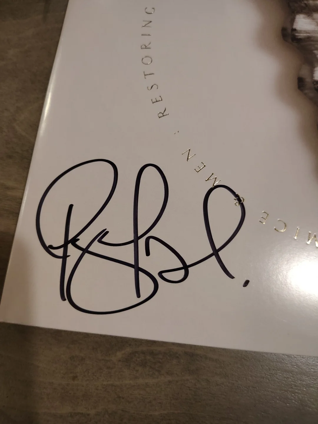 Autographed Album Of Mice And Men Restoring Force Full Circle, image 2