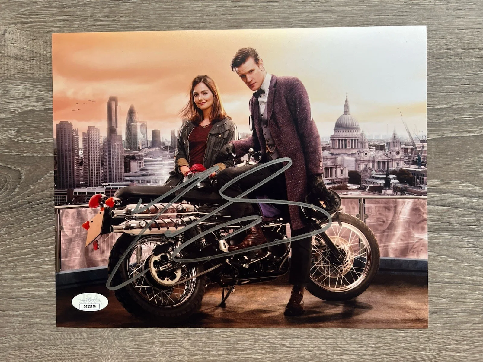 Matt Smith — Matt Smith Signed Doctor Who 8x10 Photo JSA COA Eleventh Doctor, image 2