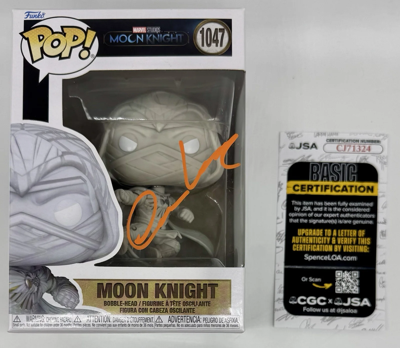 OSCAR ISSAC — OSCAR ISSAC HAND SIGNED AUTOGRAPH "MOON KNIGHT" FUNKO POP +JSA COA