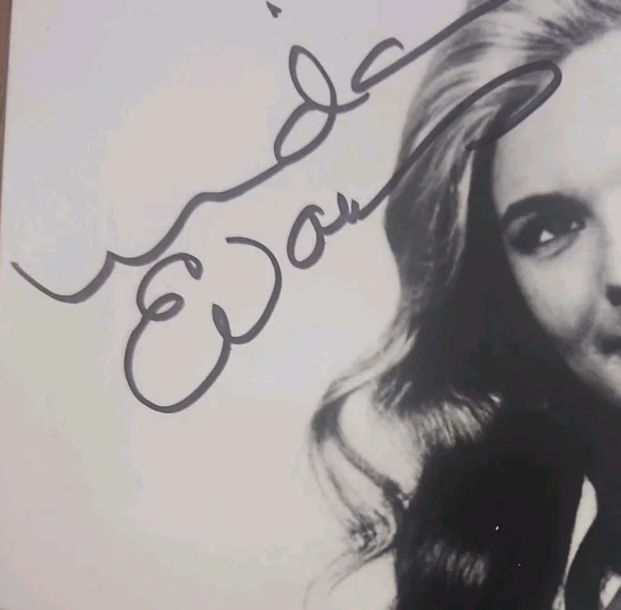 Linda Evans Signed 8x10 Photo – Dynasty – Hand Autographed – COA, изображение 4