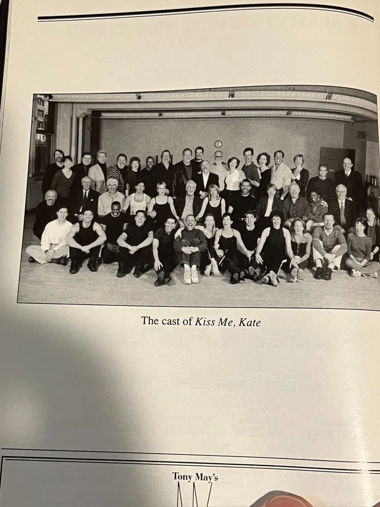 Kiss Me Kate Hand Signed Playbill Brian Stokes Mitchell February 2000, изображение 5
