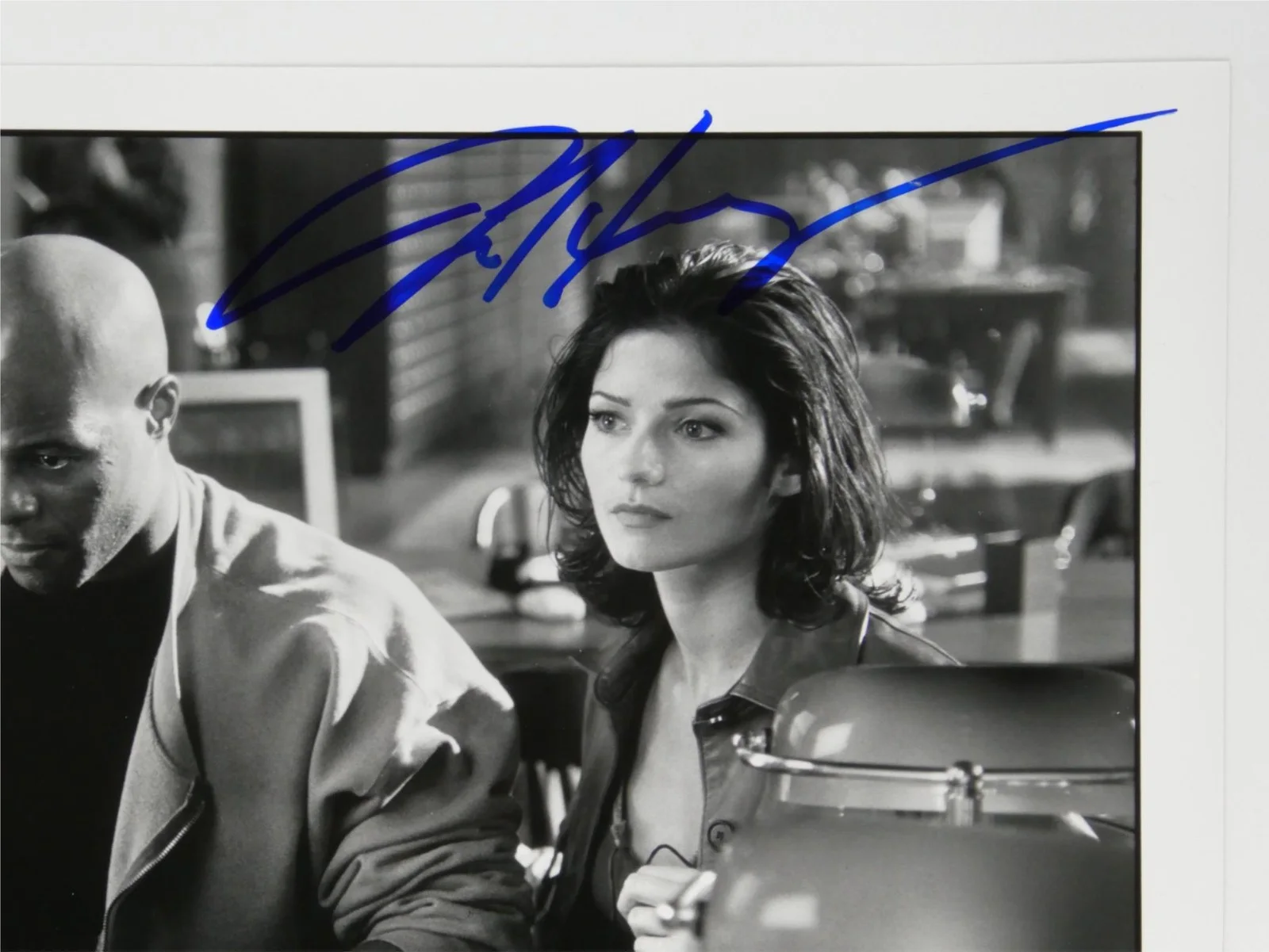 Jill Hennessy — Jill Hennessy Signed B&W 8x10 Promo Photo Most Wanted Autographed, изображение 2