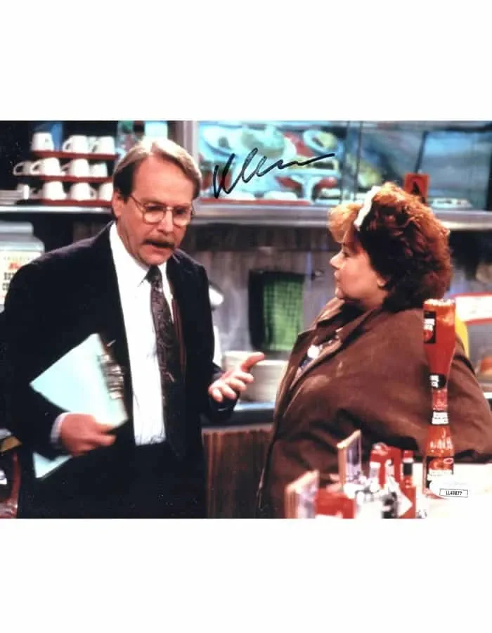 Martin Mull — Martin Mull signed 8x10 Photo Leon Carp Roseanne JSA Authentication