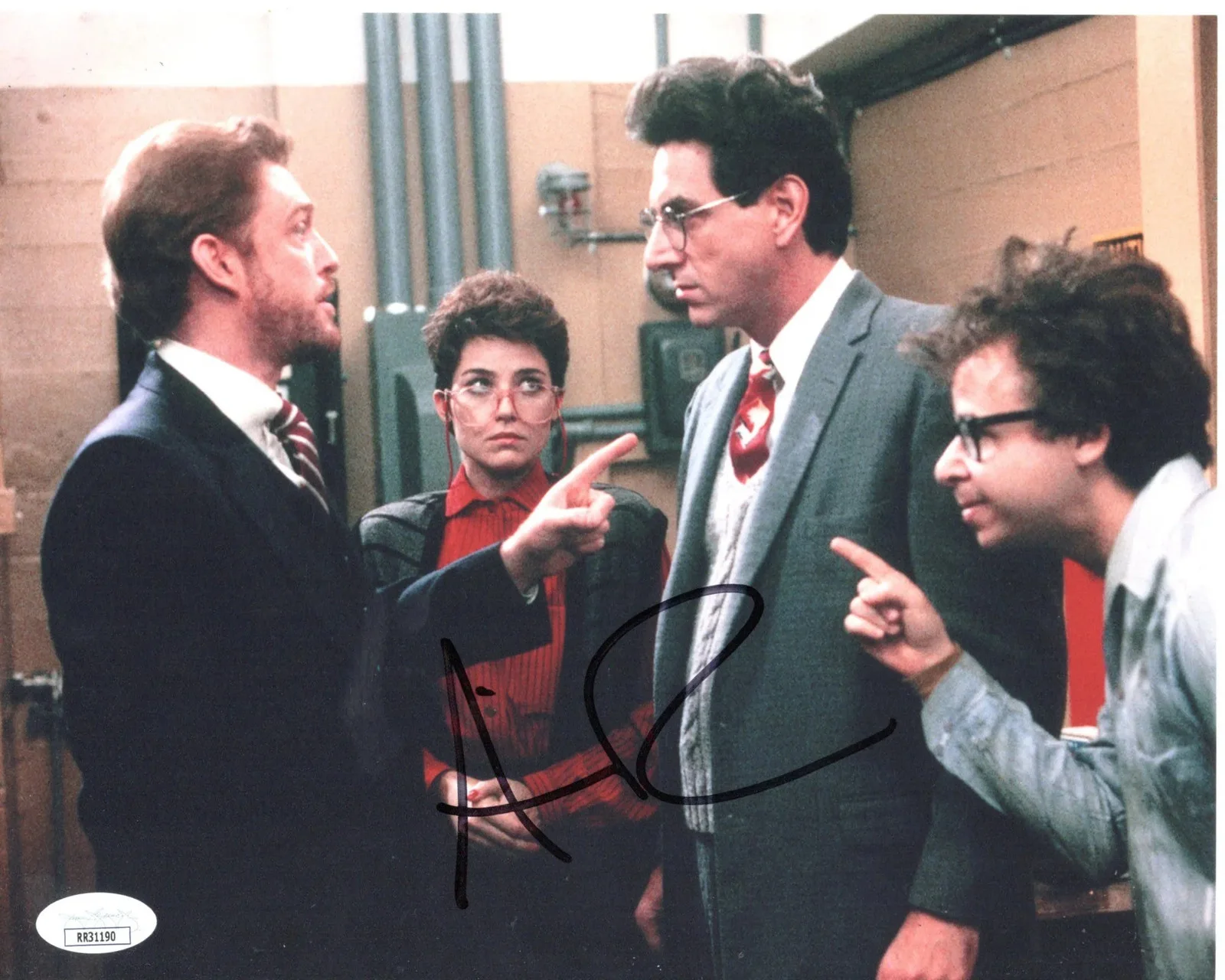 Annie Potts — Annie Potts signed 8x10 Photo Janine Melnitz Ghostbusters JSA Authentication