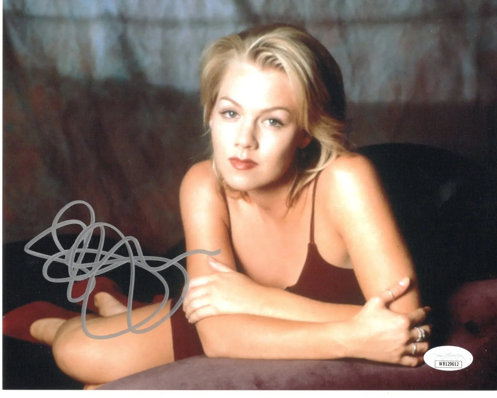 Jennie Garth — Jennie Garth signed 8x10 Photo Kelly Taylor Beverly Hills 90210 JSA