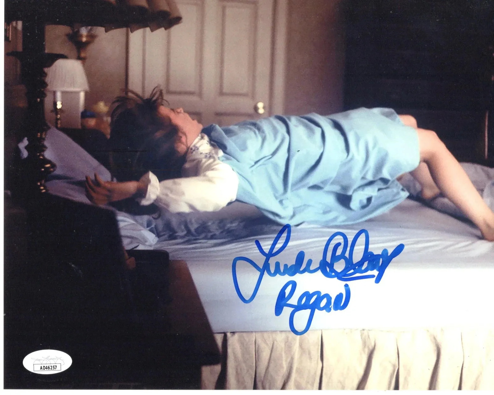 Linda Blair — Linda Blair signed 8x10 Photo Regan MacNeil - The Exorcist JSA Authentication