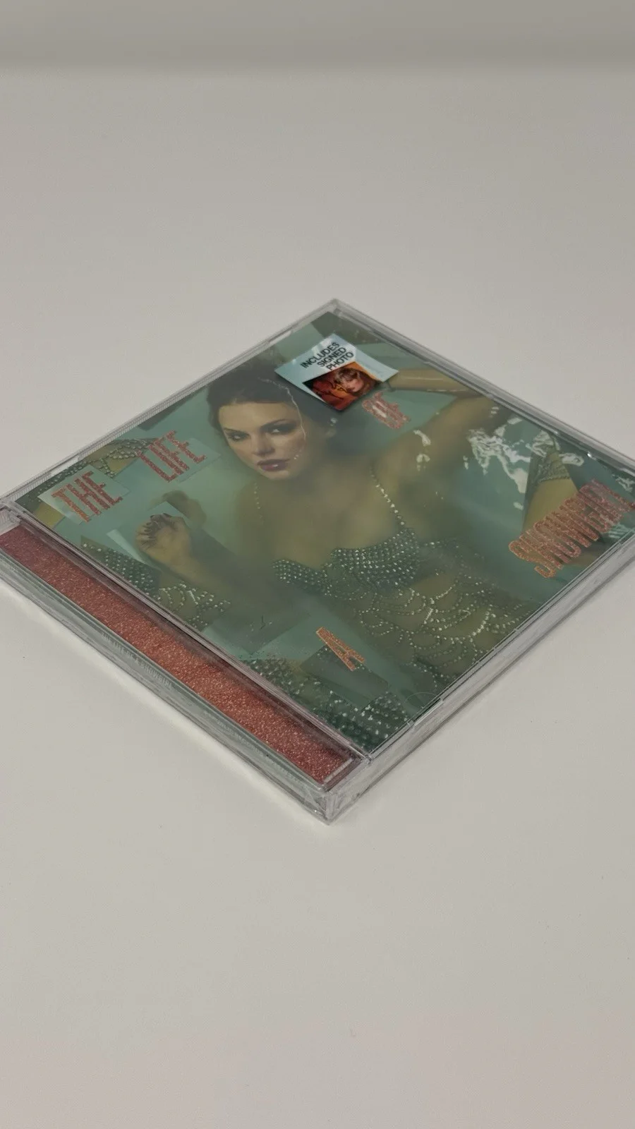 Taylor Swift The Life of a Showgirl CD + Hand Signed Photo 1 - NEW - SHIPS FAST, изображение 4