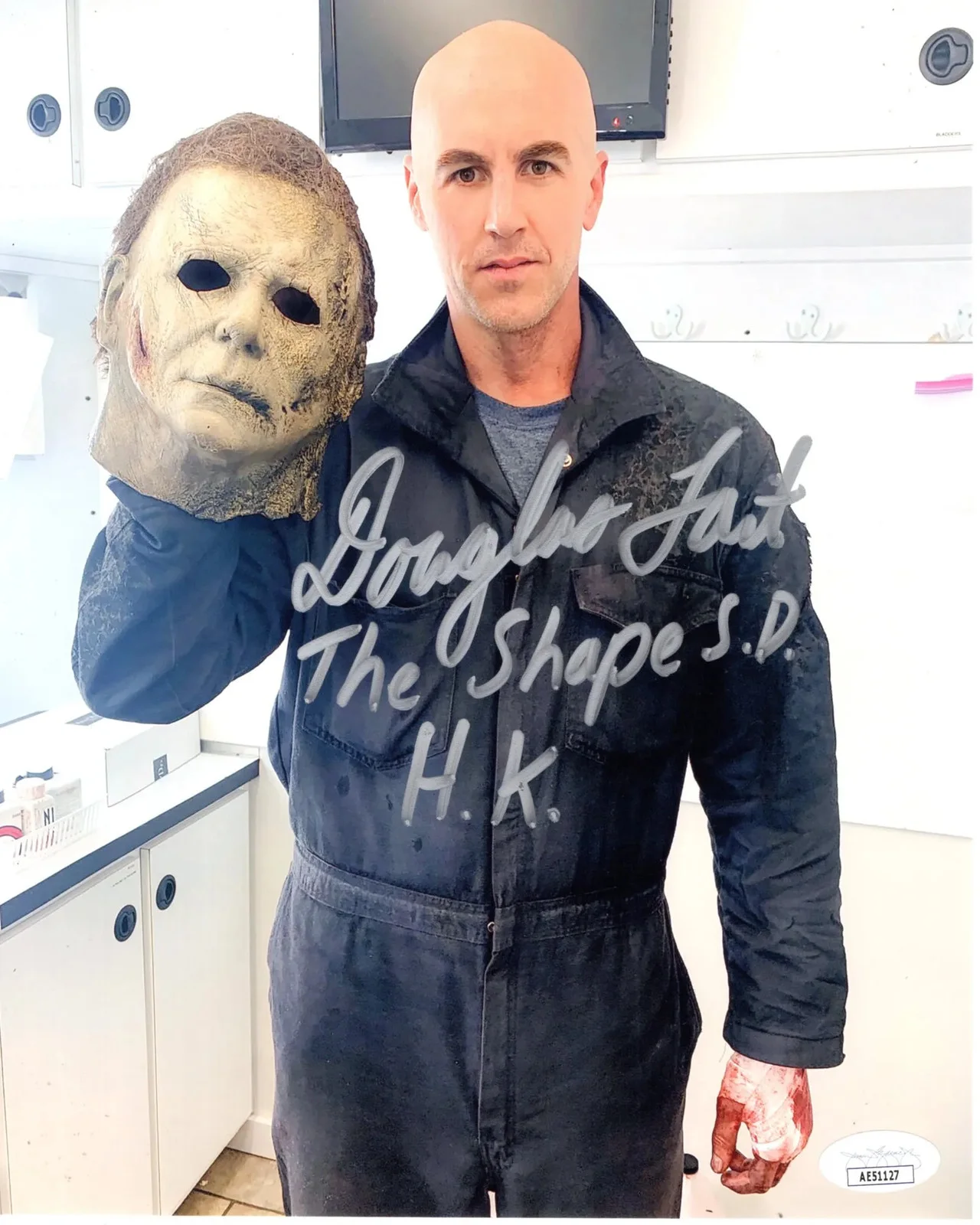 Douglas Tait — Douglas Tait signed 8x10 Photo Michael Myers, The Shape - JSA Authentication