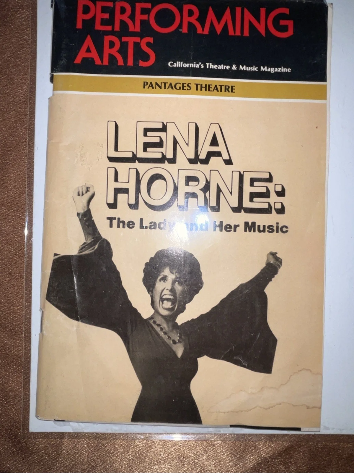 Lena Horne — Lena Horne Signed Vintage 1940s Photo w/ Beckett LOA + Pantages Program, изображение 4