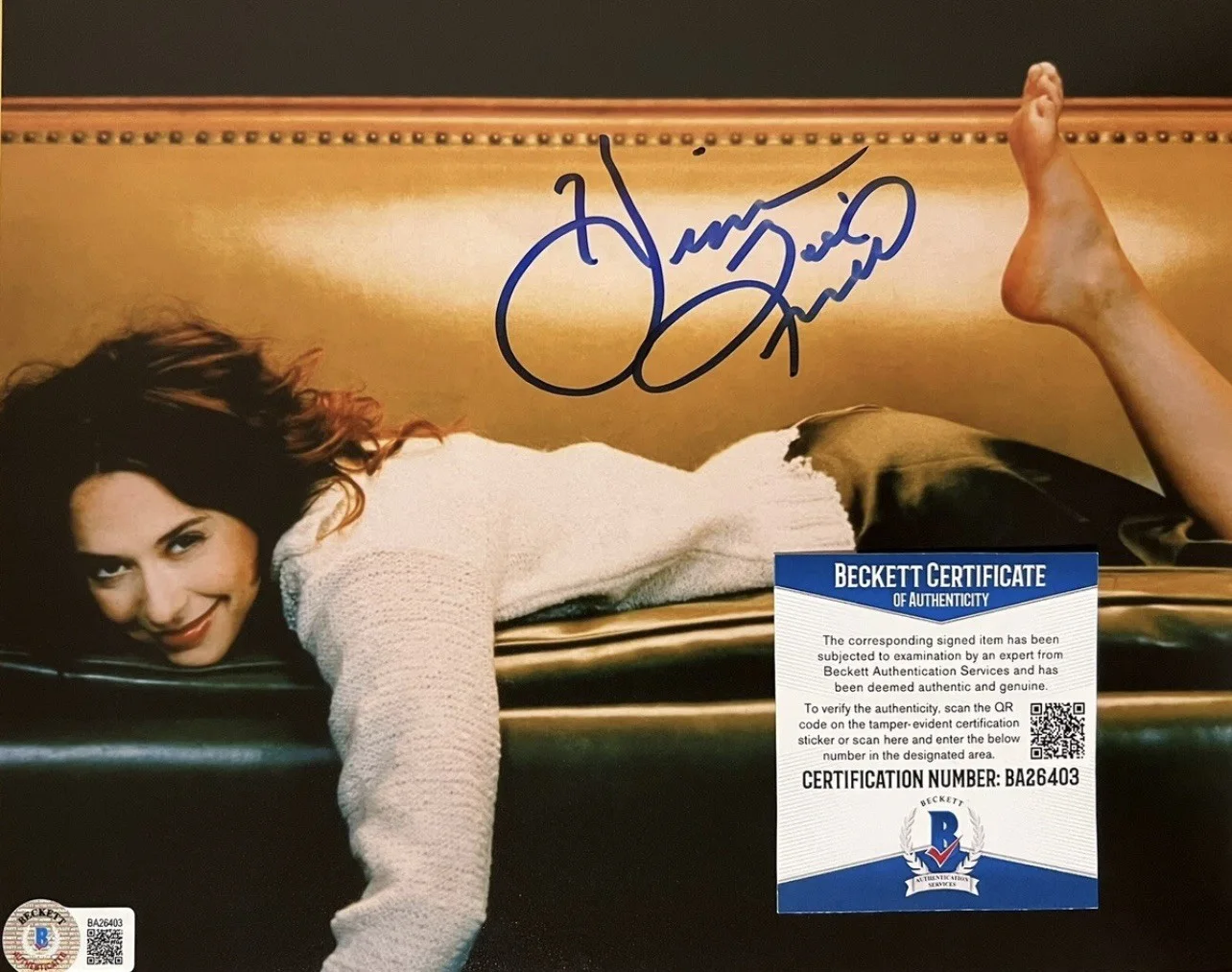 Jennifer Love Hewitt — Jennifer Love Hewitt Signed Photo Beckett COA Ghost Whisperer Know What You Did