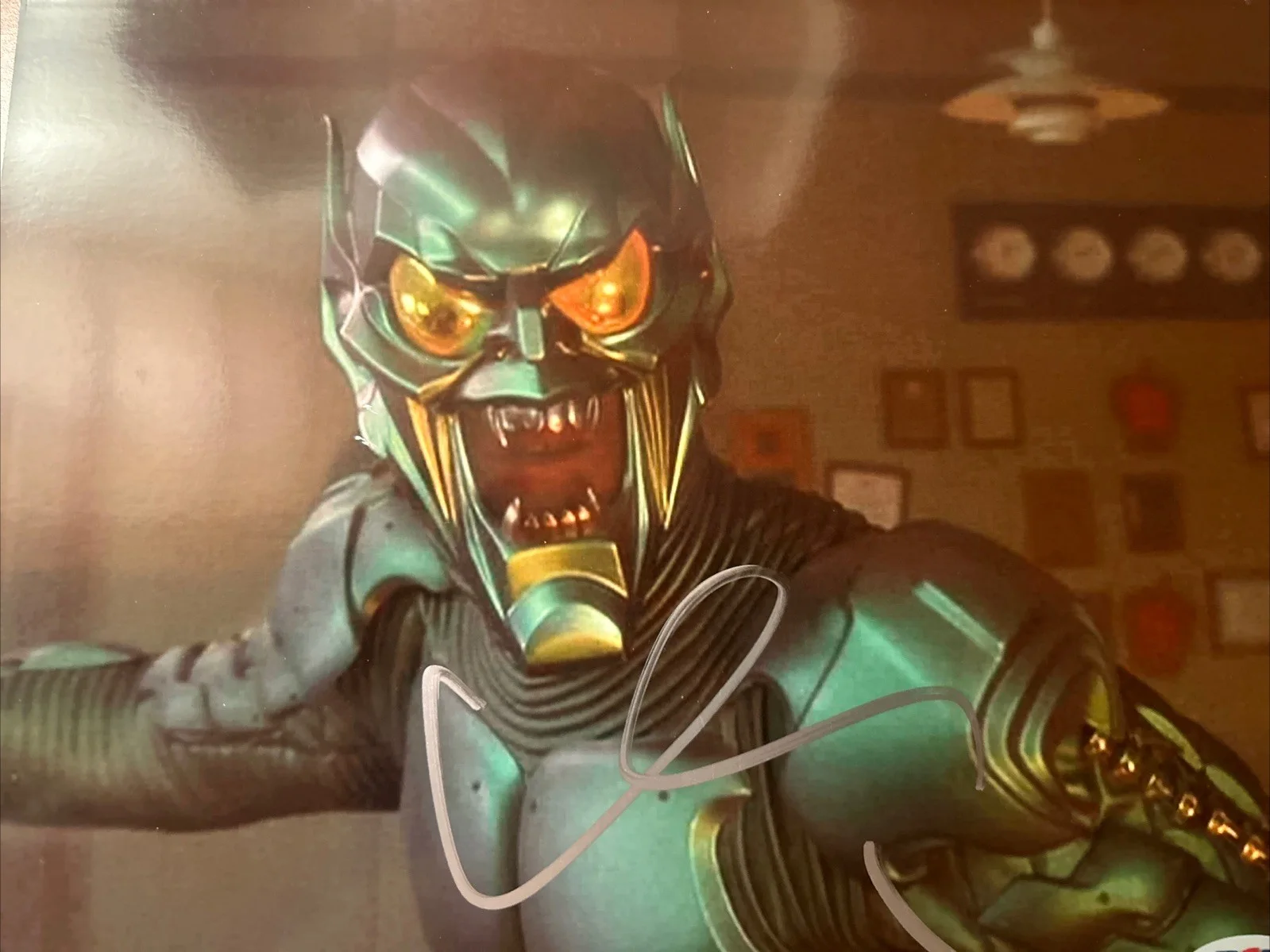 Willem Dafoe — Willem Dafoe Signed Green Goblin Spider Man 8x10 Photograph PSA COA Autograph, изображение 2