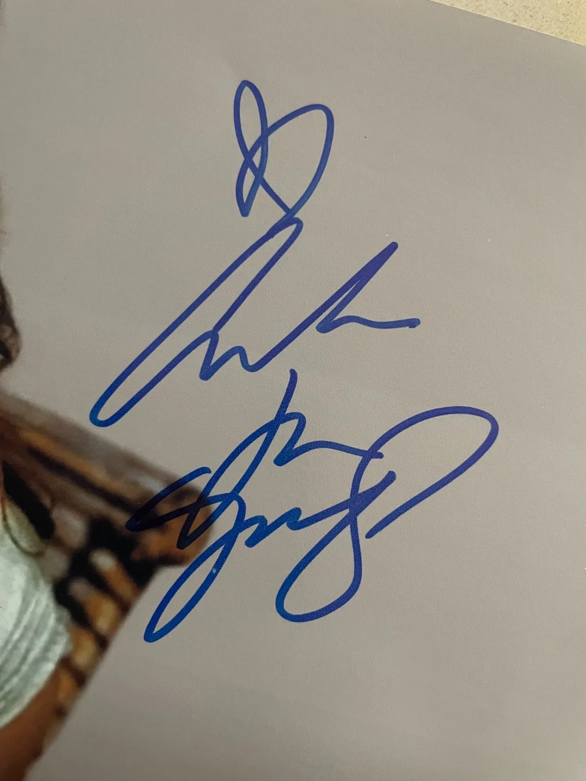 Amber Tamblyn — Amber Tamblyn Signed Autograph Signature 8.5x11 Vintage Color Photograph, изображение 2