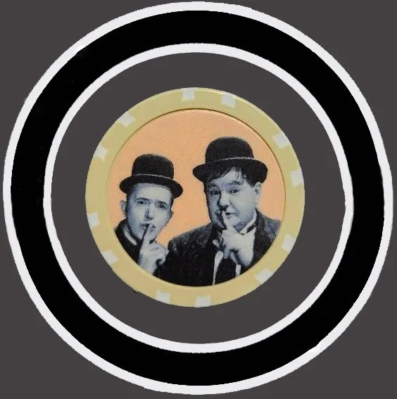 Stan Laurel & Oliver Hardy Signed Cut Signatures Presentation Frame PSA AUTO 9, image 3