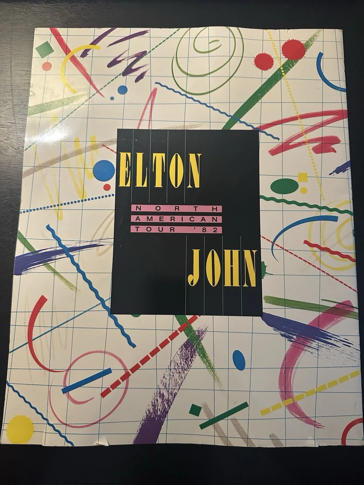 Elton John Signed Tour Program Book 1982 Autograph, image 3