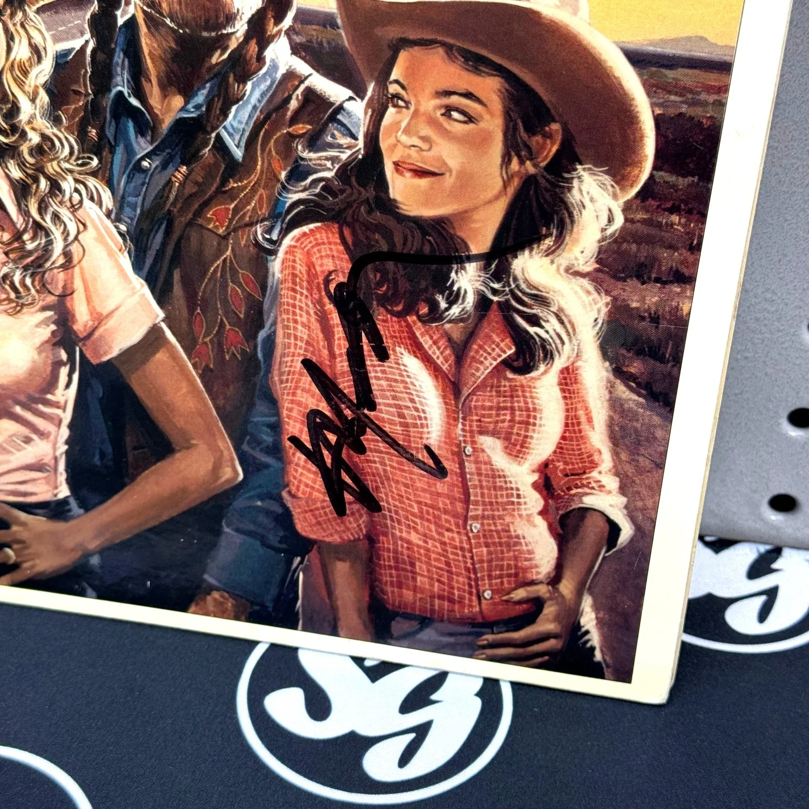 WILLIE NELSON Signed Honeysuckle Rose Record Slip PSA Authentic Autograph Auto, image 2