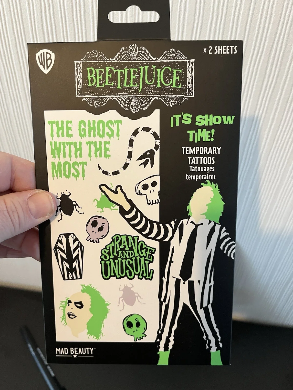 Beetlejuice Merch Bundle Pen, 3D Keyring And Temporary Tattoos NEW, image 3