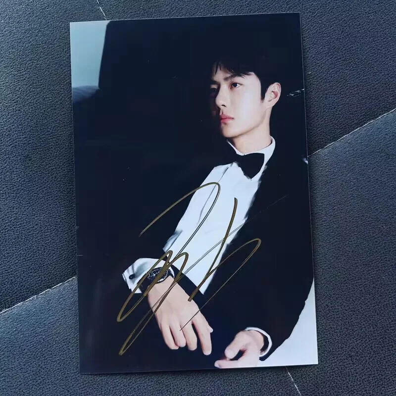 Wang Yibo 王一博 Autographed Signed Photo 亲笔签名照片 Photos, image 3