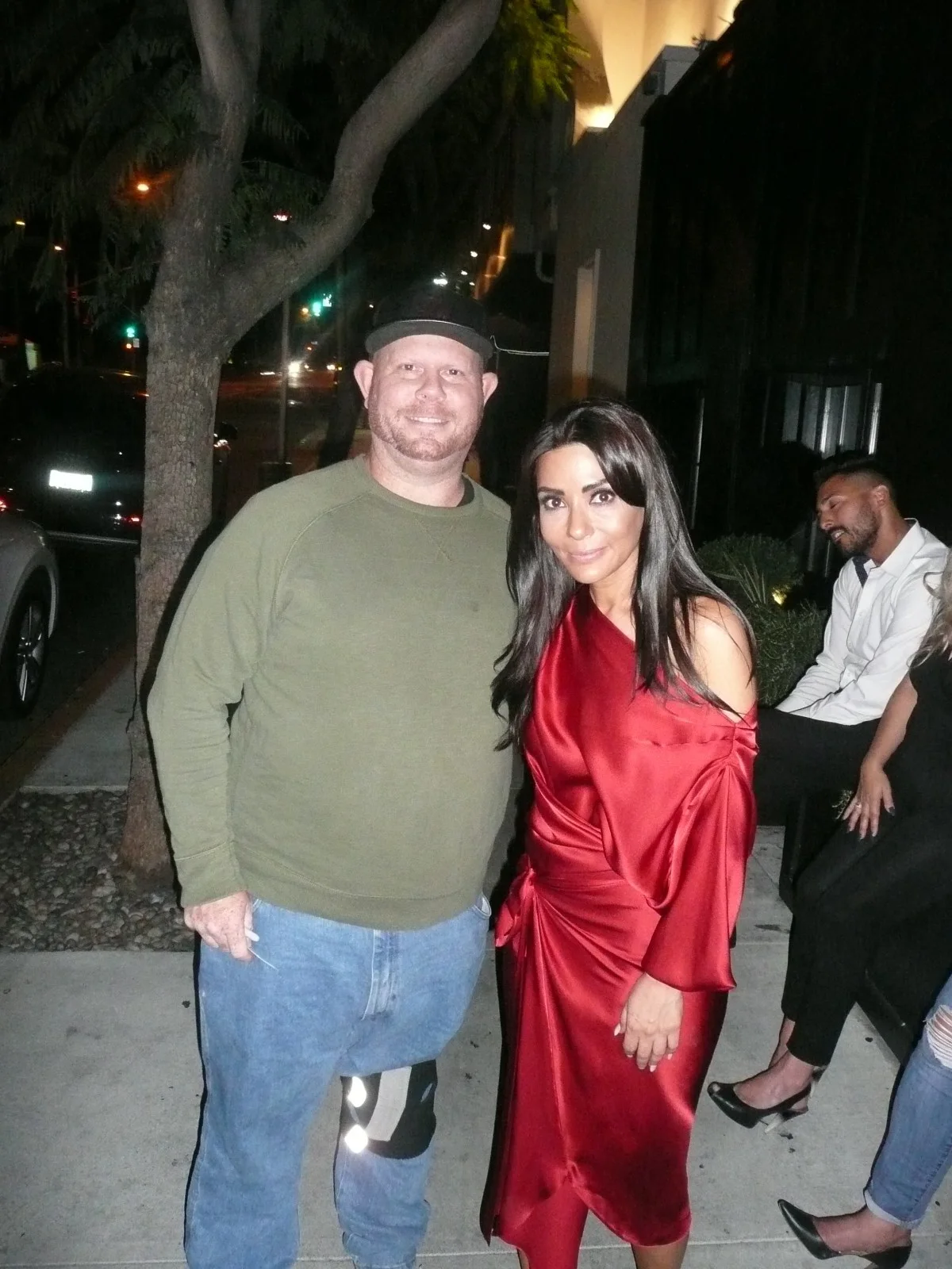 MARISOL NICHOLS, ETHAN EMBRY — Vegas Vacation matted signed index card with photo 11x17 #1 Marisol and Ethan, изображение 3