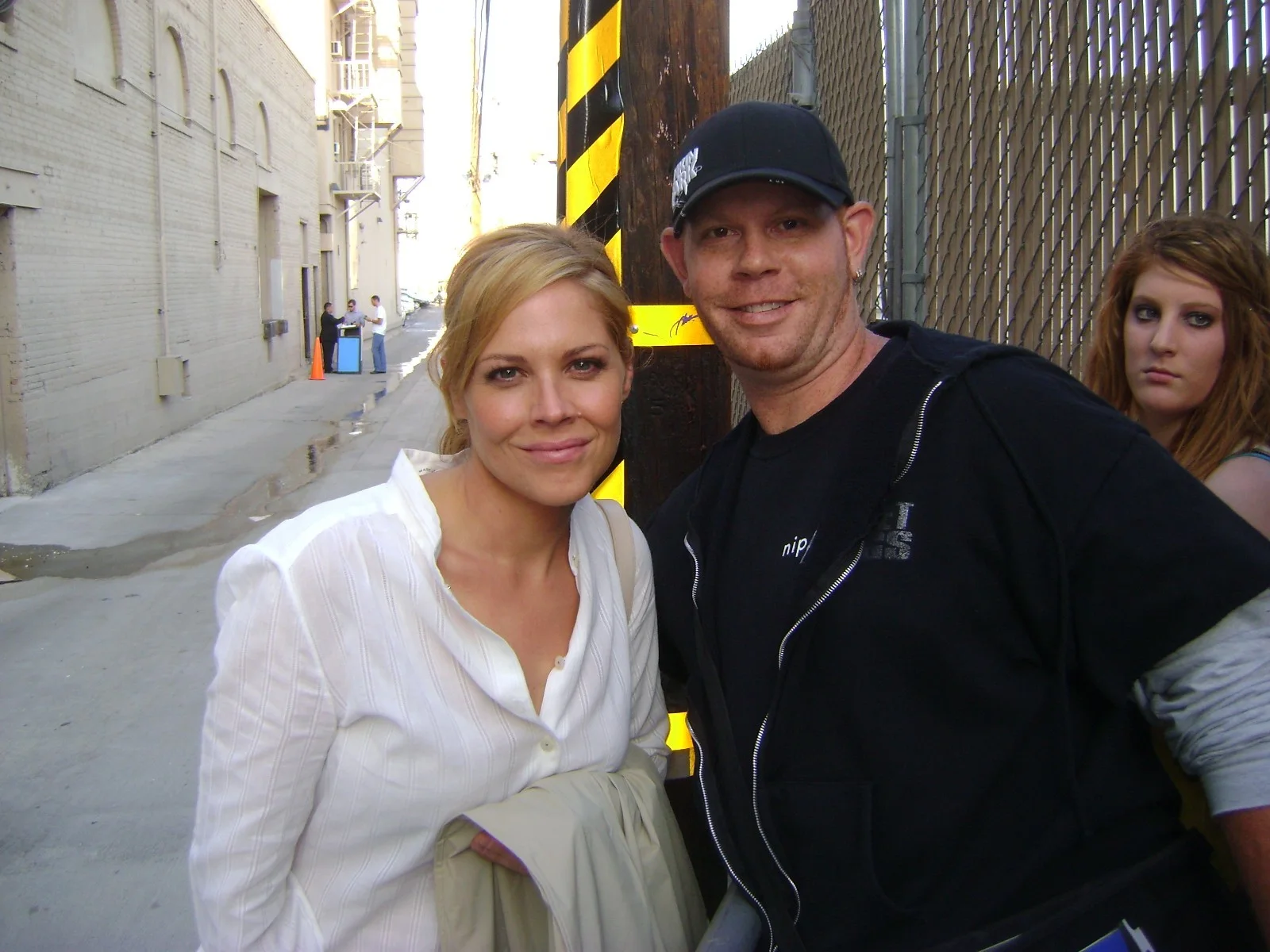MARY MCCORMACK — Mary McCormack Private Parts matted signed index card with photo 11x17 #1 Alison, изображение 4