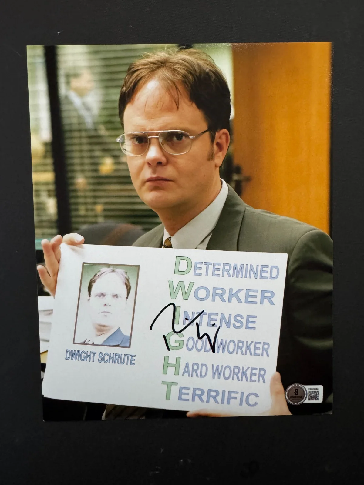 Rainn Wilson — Rainn Wilson Rare! autographed signed Dwight Office 8x10 photo Beckett BAS coa