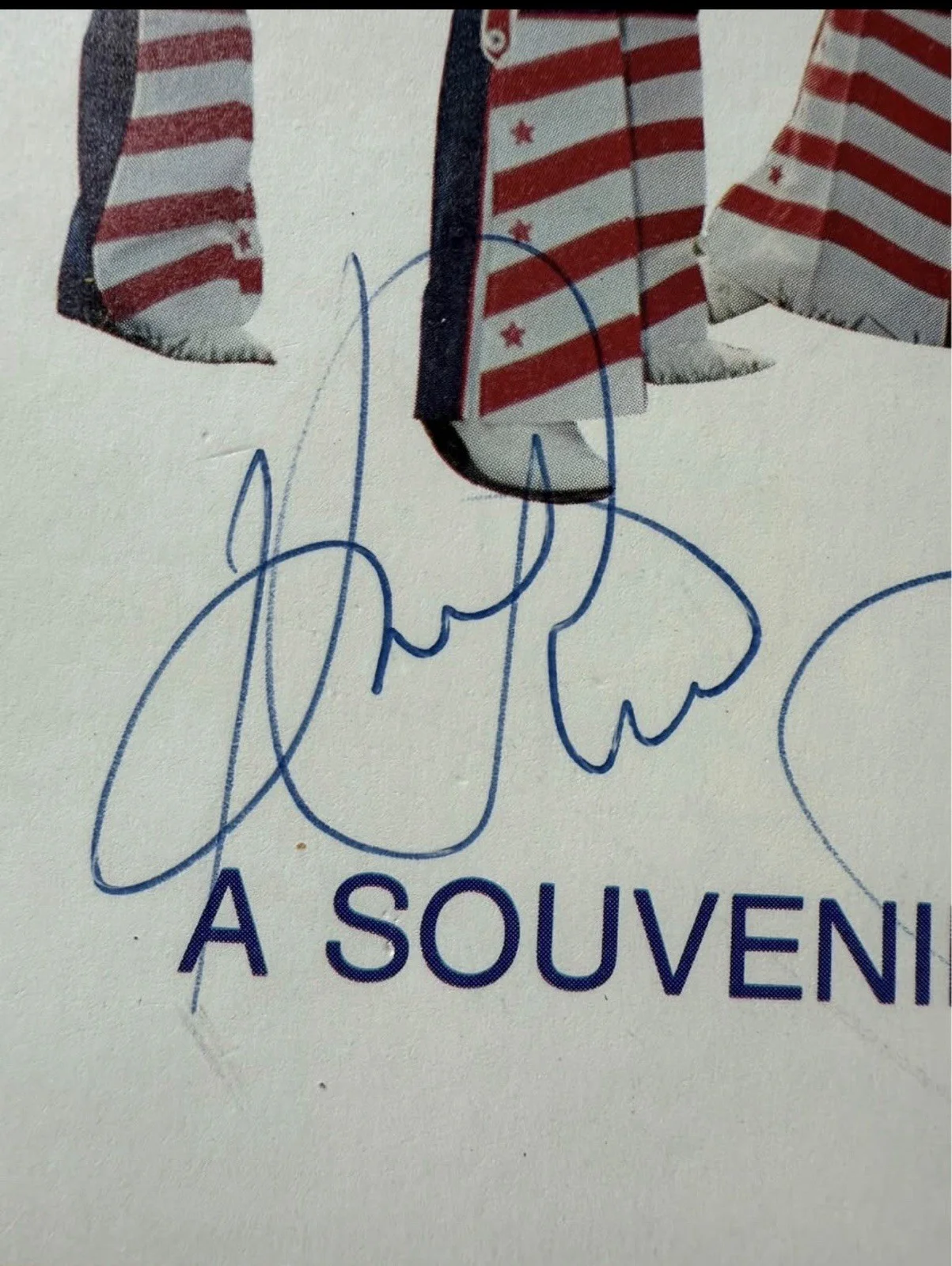 Statler Brothers Autographed Suoviner Book, image 2