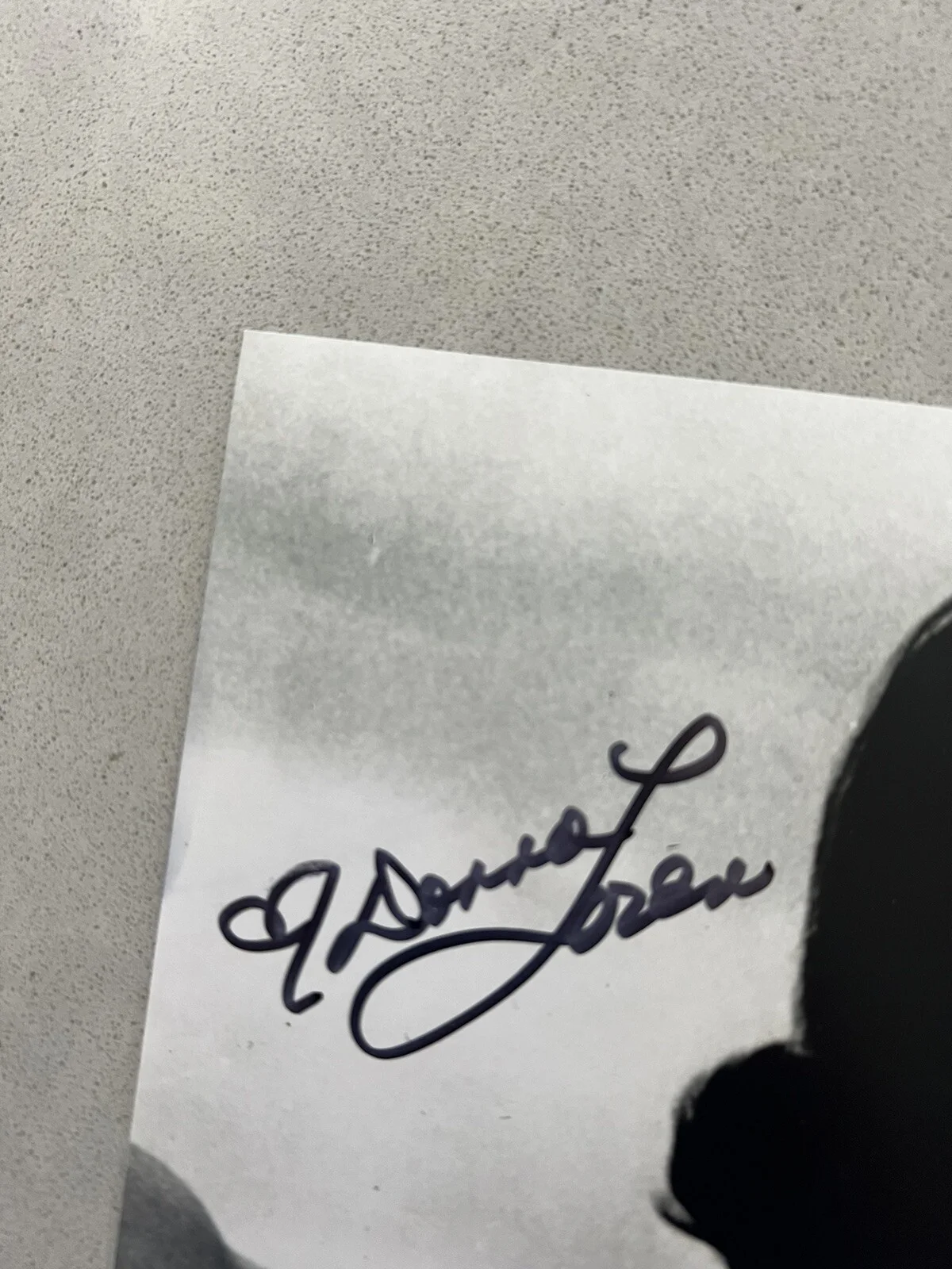 Donna Loren — Donna Loren autographed signed 8x10 photo Beckett BAS COA Sexy Hot Susie *INSREM, изображение 2