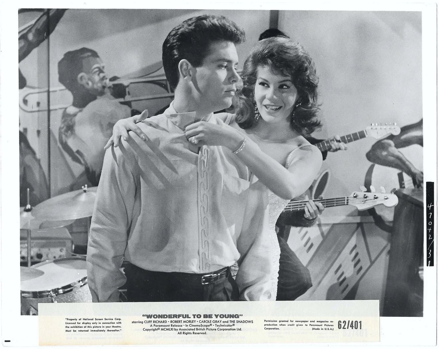 Wonderful to be Young / Young Ones 6x ORIGINAL Press Studio Stills Cliff Richard, изображение 4