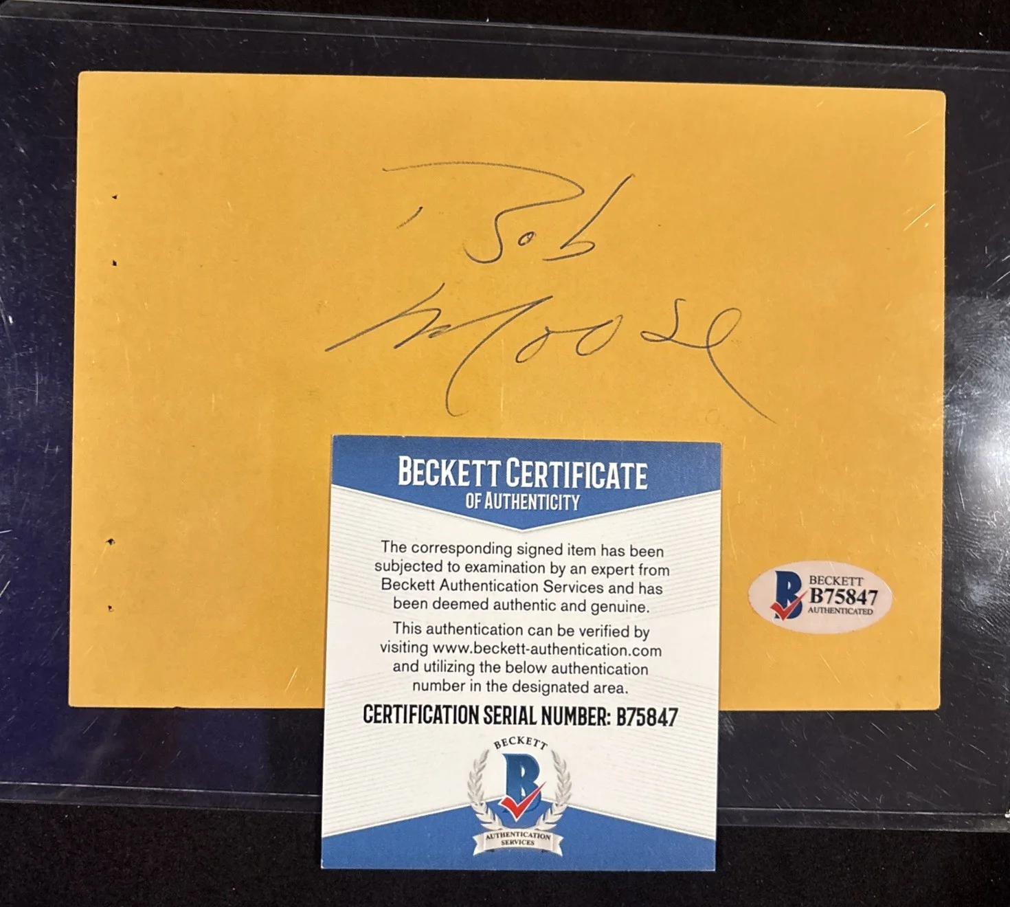 bob moose — BOB MOOSE PITTSBURGH PIRATES SIGNED PAGE / No Hitter - BECKETT Cert, image 2