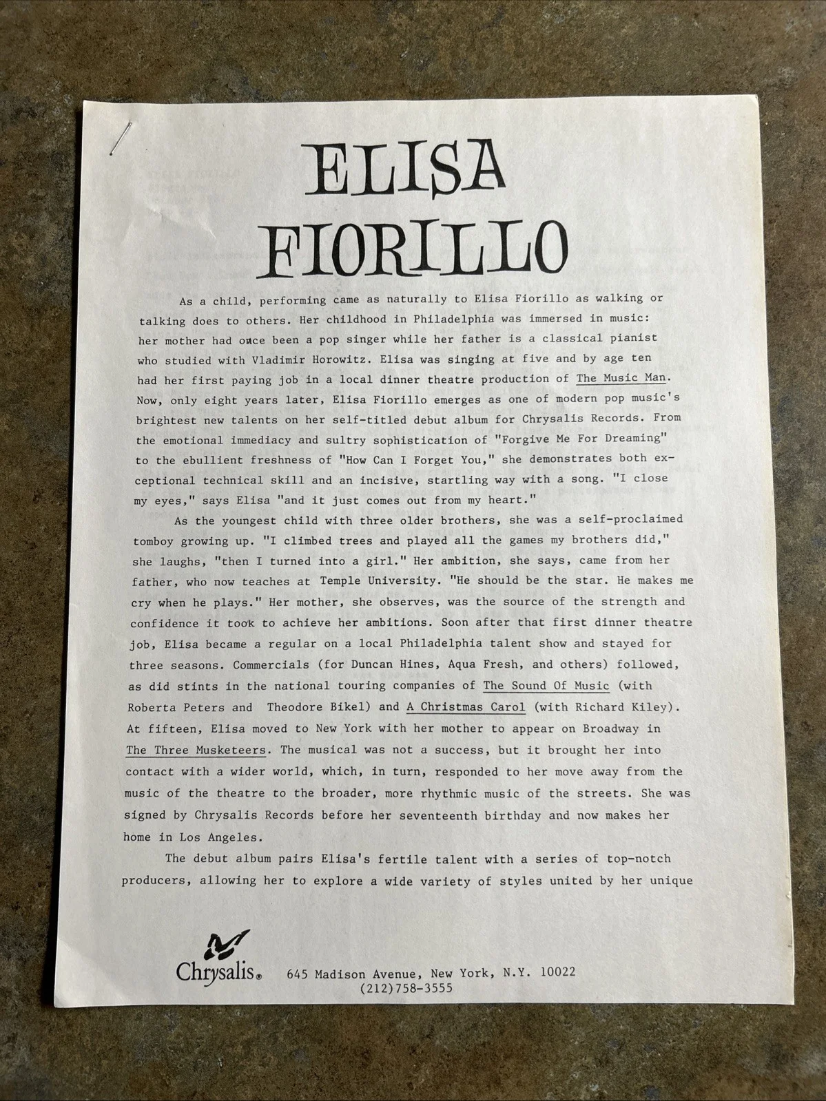 Vintage Elisa Fiorillo Autographed Press Kit, image 5