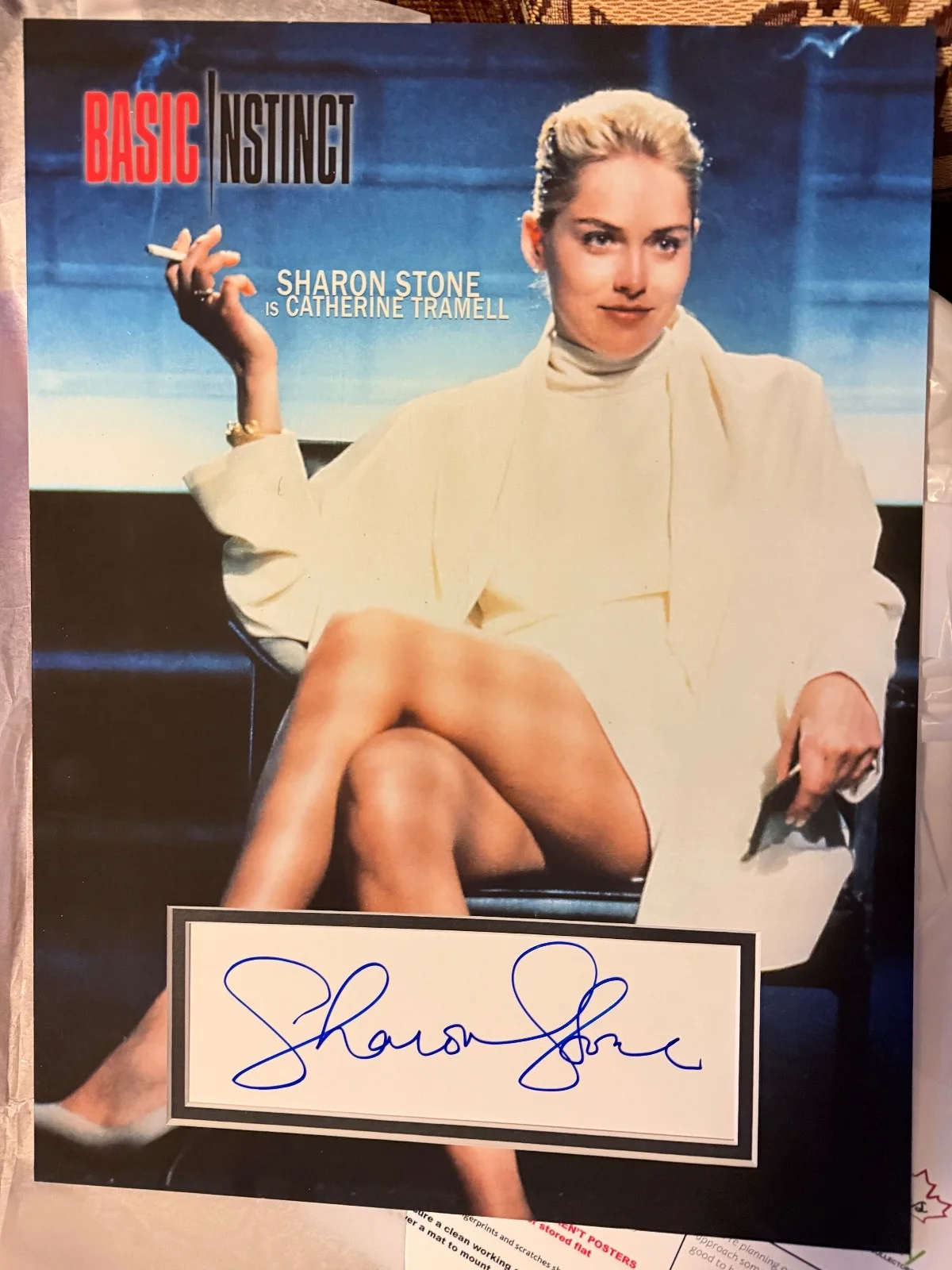 Sharon Stone — SHARON STONE SIGNED BASIC INSTINCT 12X16 MAT FRAME WITH ACOA, изображение 2