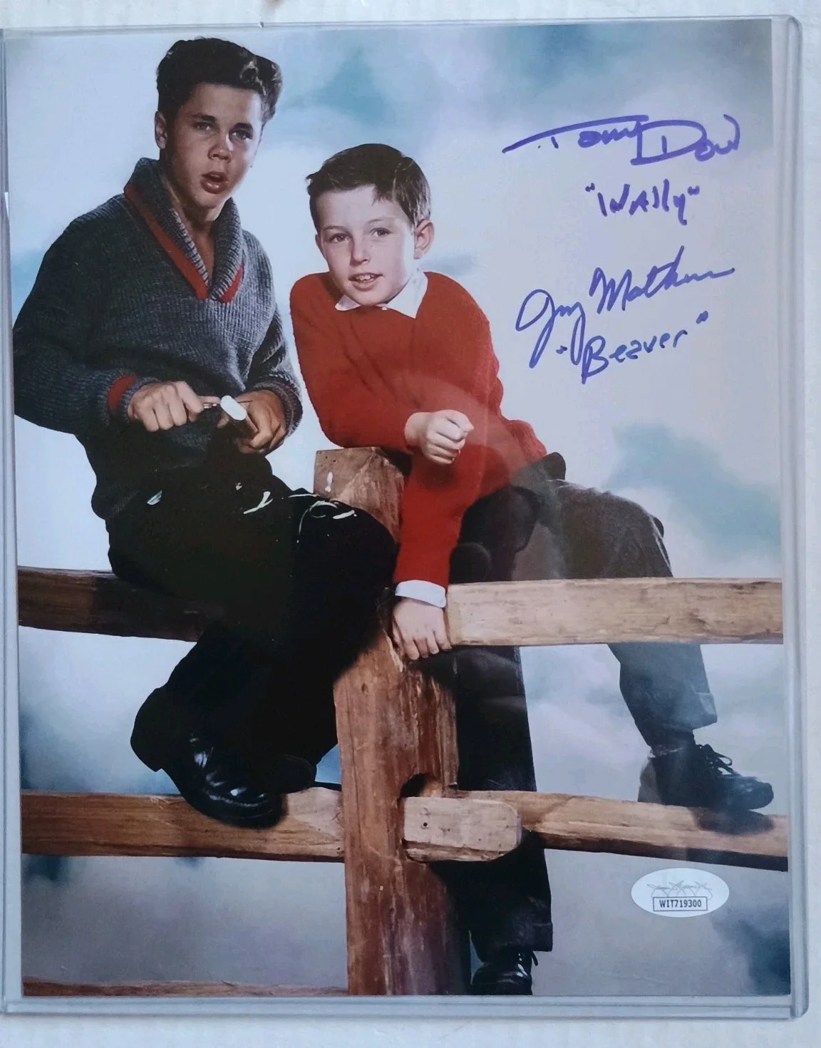 Tony Dow & Jerry Mathers — JERRY MATHERS and TONY DOW Signed Autographed 8x10 LEAVE IT TO BEAVER Photo JSA