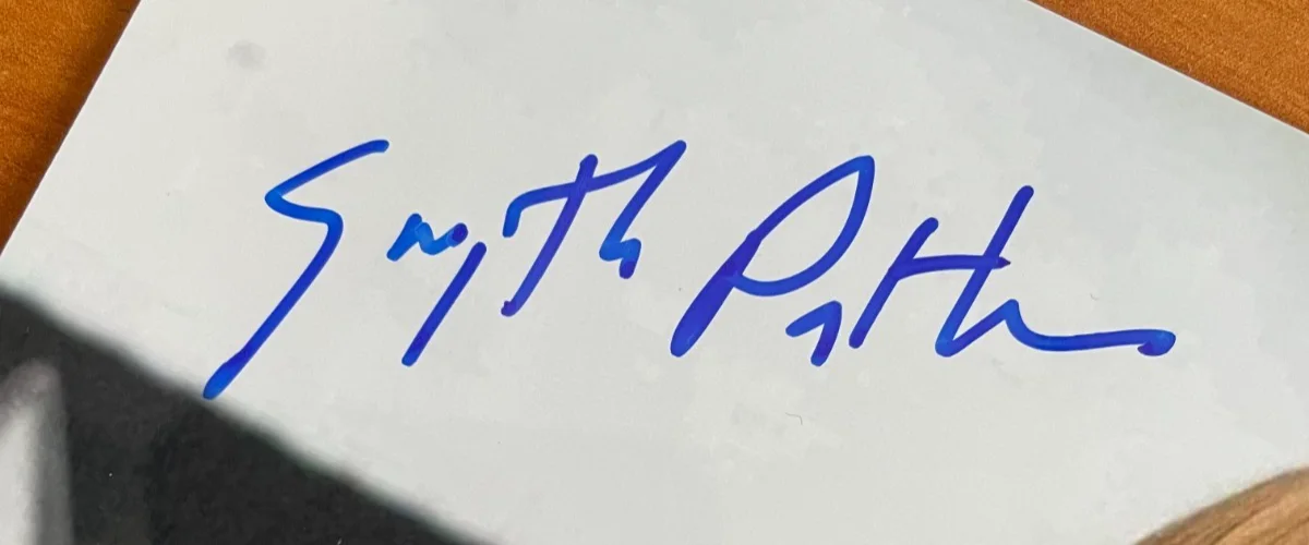Robert Downey Jr, Gwyneth Paltrow — Robert Downey Jr. & Gwyneth Paltrow Signed Autograph Signature 10x8 Iron Man COA, image 2