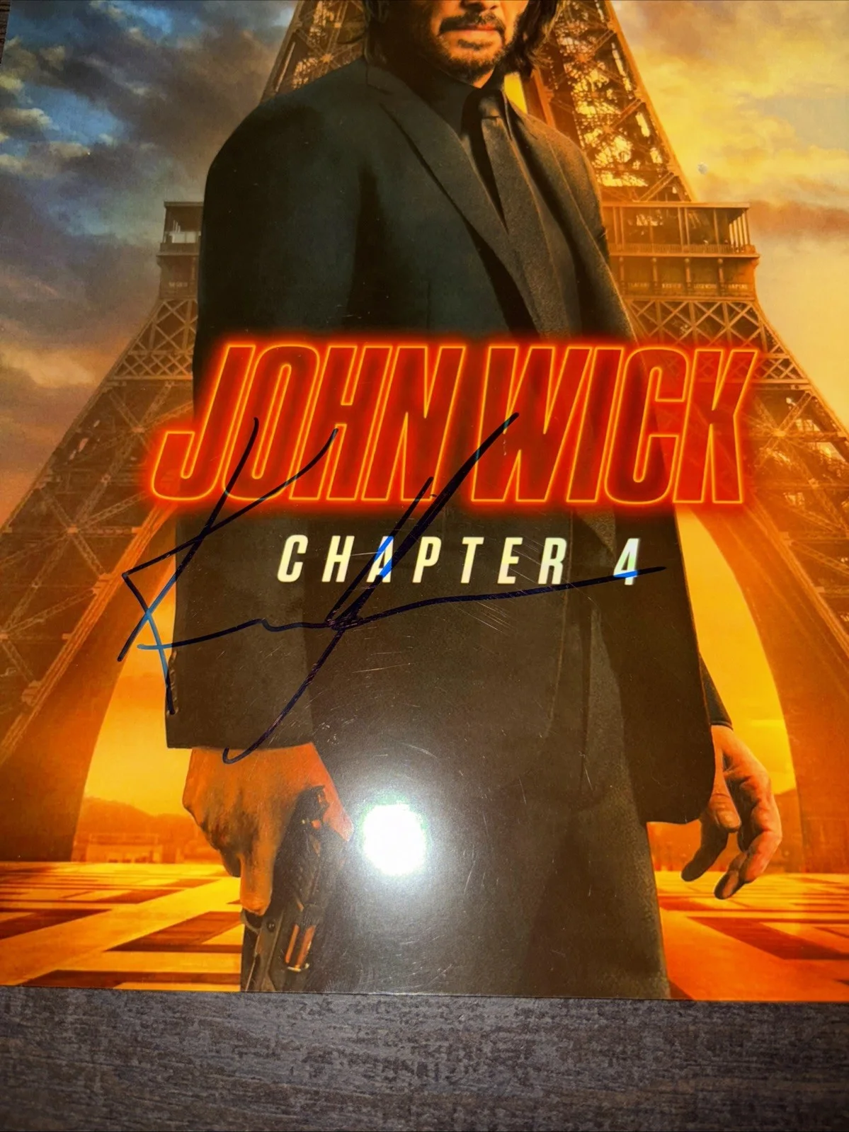 Celebrity — Keanu Reeves John Wick 8x10 Photo Signed Autographed, image 2