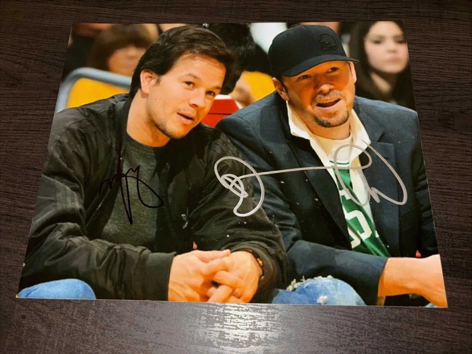 Donnie Wahlberg — Mark And Donnie Wahlberg hand signed autographed 8x10 photo
