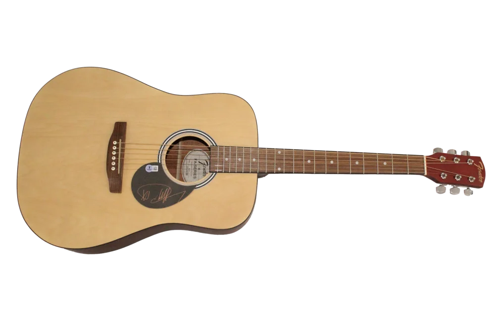 Debbie Harry — Debbie Harry Blondie Signed Autograph Fender Acoustic Guitar w/ Beckett COA, изображение 2