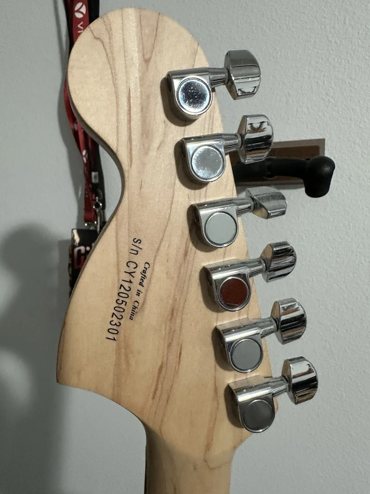Fender Squier Affinity Stratocaster Metallica Autographed With COA, image 2