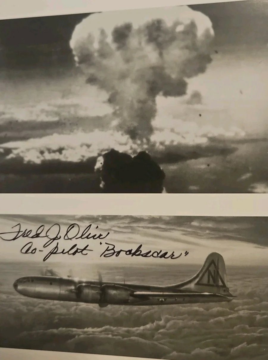 Fred Olivi WWII B-29 Bomber Pilot Hand Signed Nagasaki Mission 8x10 Photo COA(O, изображение 2