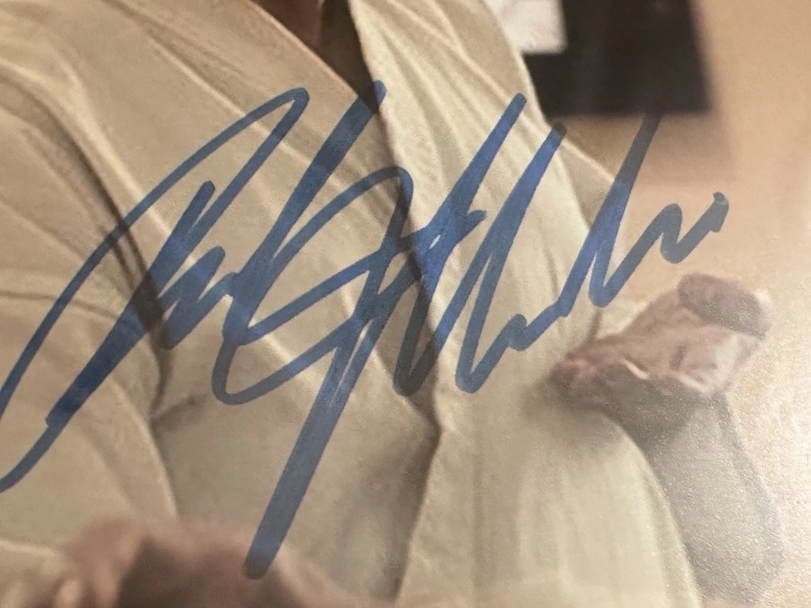 Ralph Macchio — RALPH MACCHIO Signed Karate Kid 8.5x11 Photograph - Authenticated Autograph!, image 2