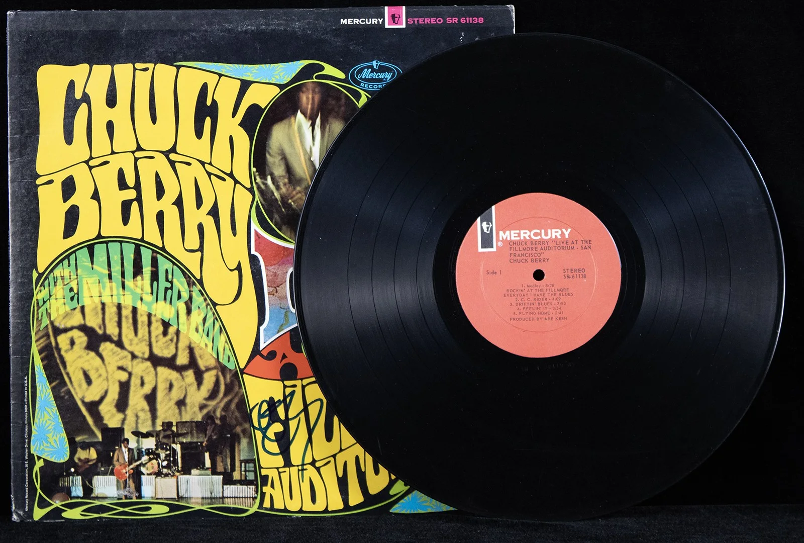 Chuck Berry — CHUCK BERRY - RECORD ALBUM COVER SIGNED, image 4