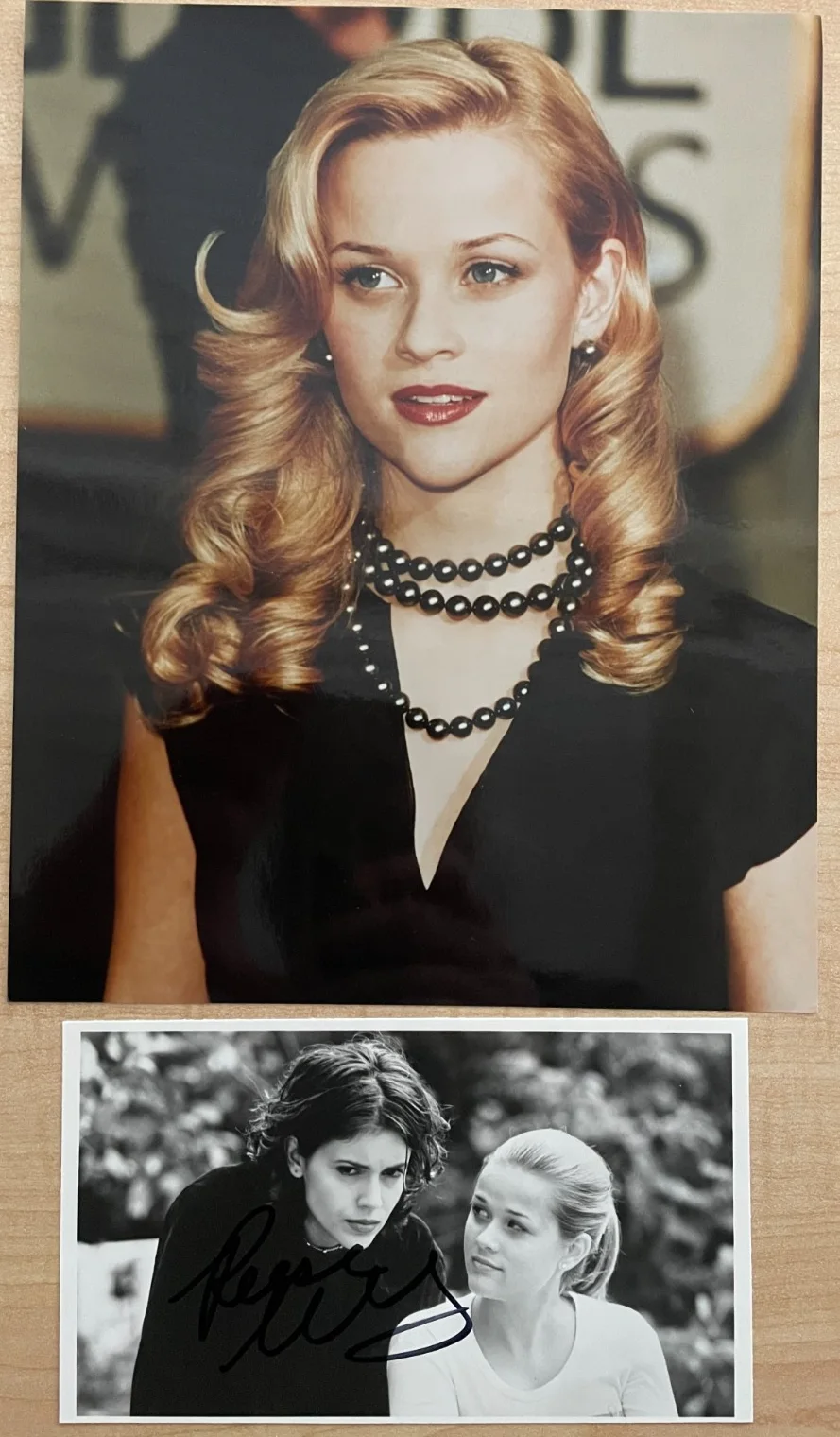 Reese Witherspoon — Reese Witherspoon Signed Autograph Signature 6.75x3.75 B&W Photograph
