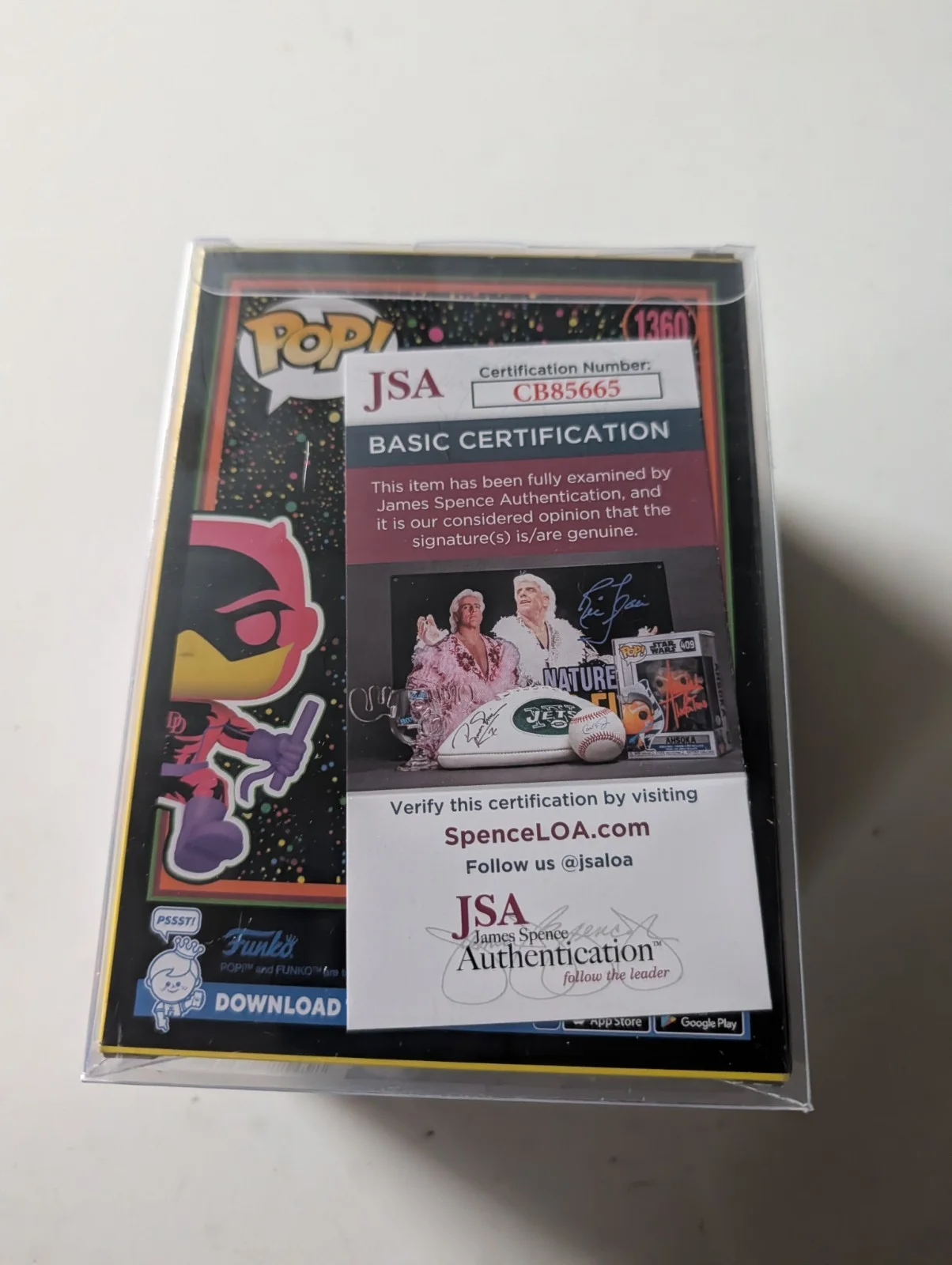 CHARLIE COX — CHARLIE COX DAREDEVIL MATT MURDOCK SIGNED FUNKO #1360 JSA YELLOW INK +PROTECTO, изображение 4