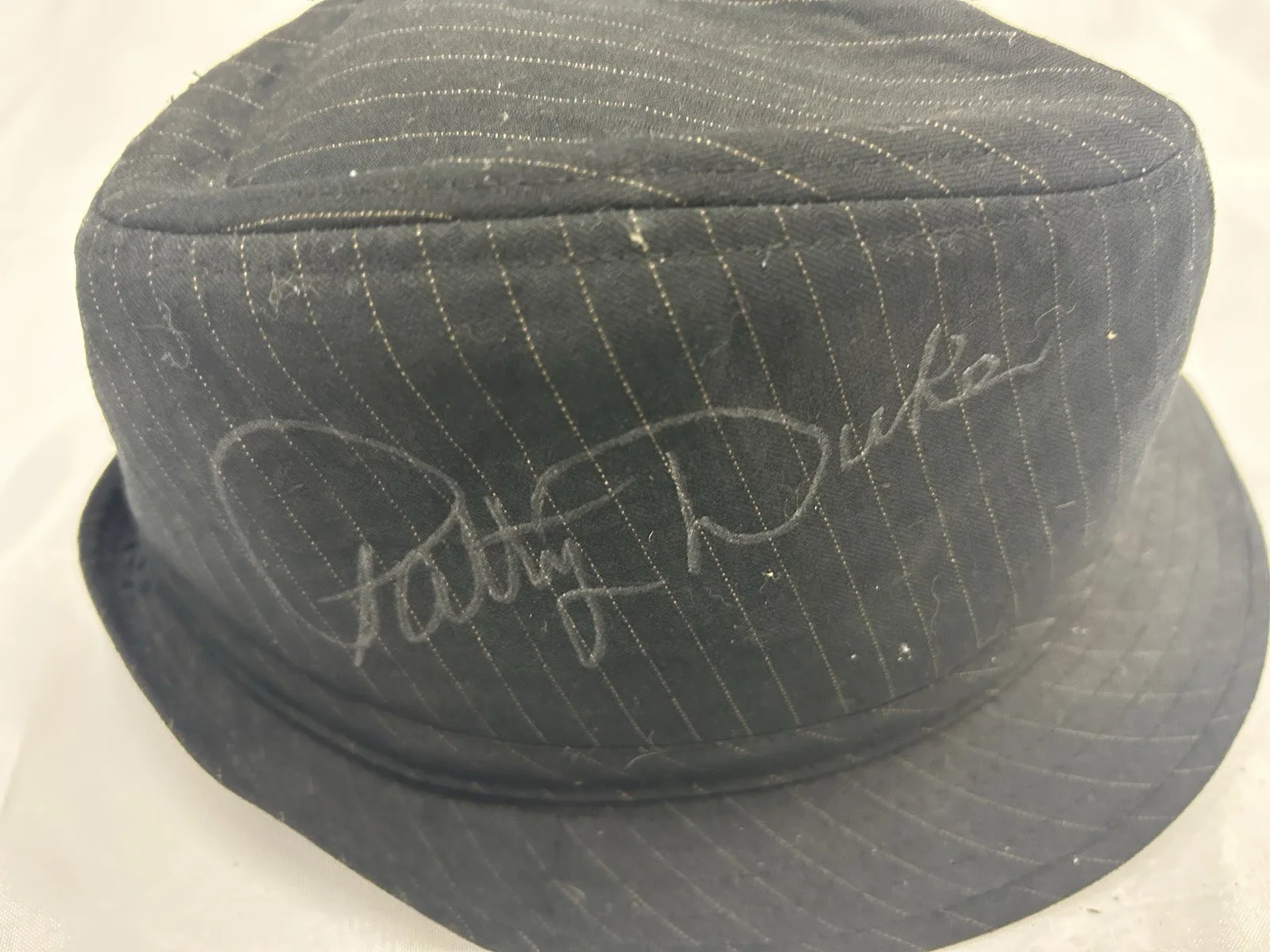 Patty Duke — PATTY DUKE Signed AUTOGRAPH Fedora Hat ￼RARE AUTO Actress Helen Keller, изображение 2