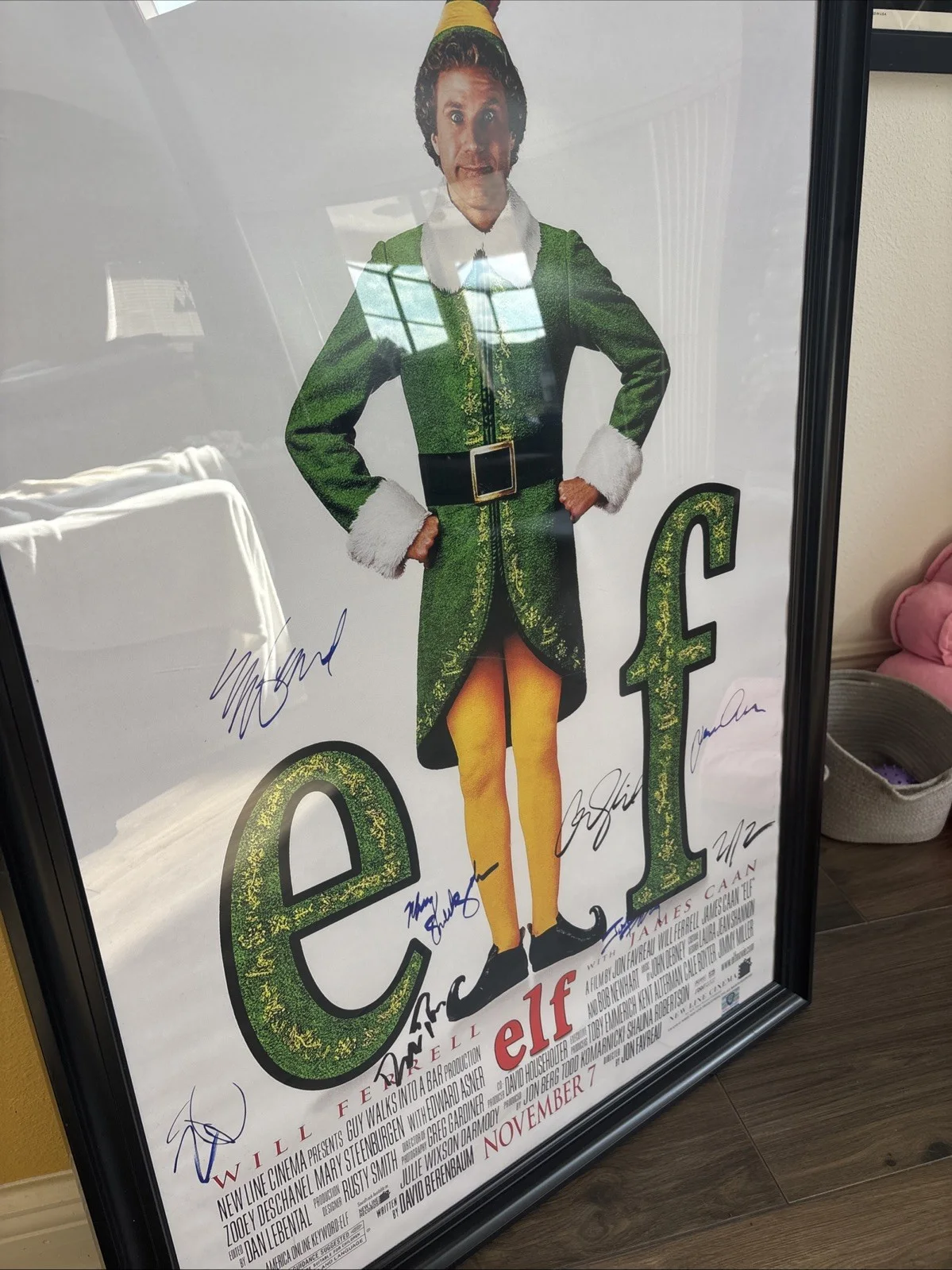 ELF cast Signed Movie Poster W/COA Ferrell, Asner, Favreau, Newhart , Caan,More!, image 2