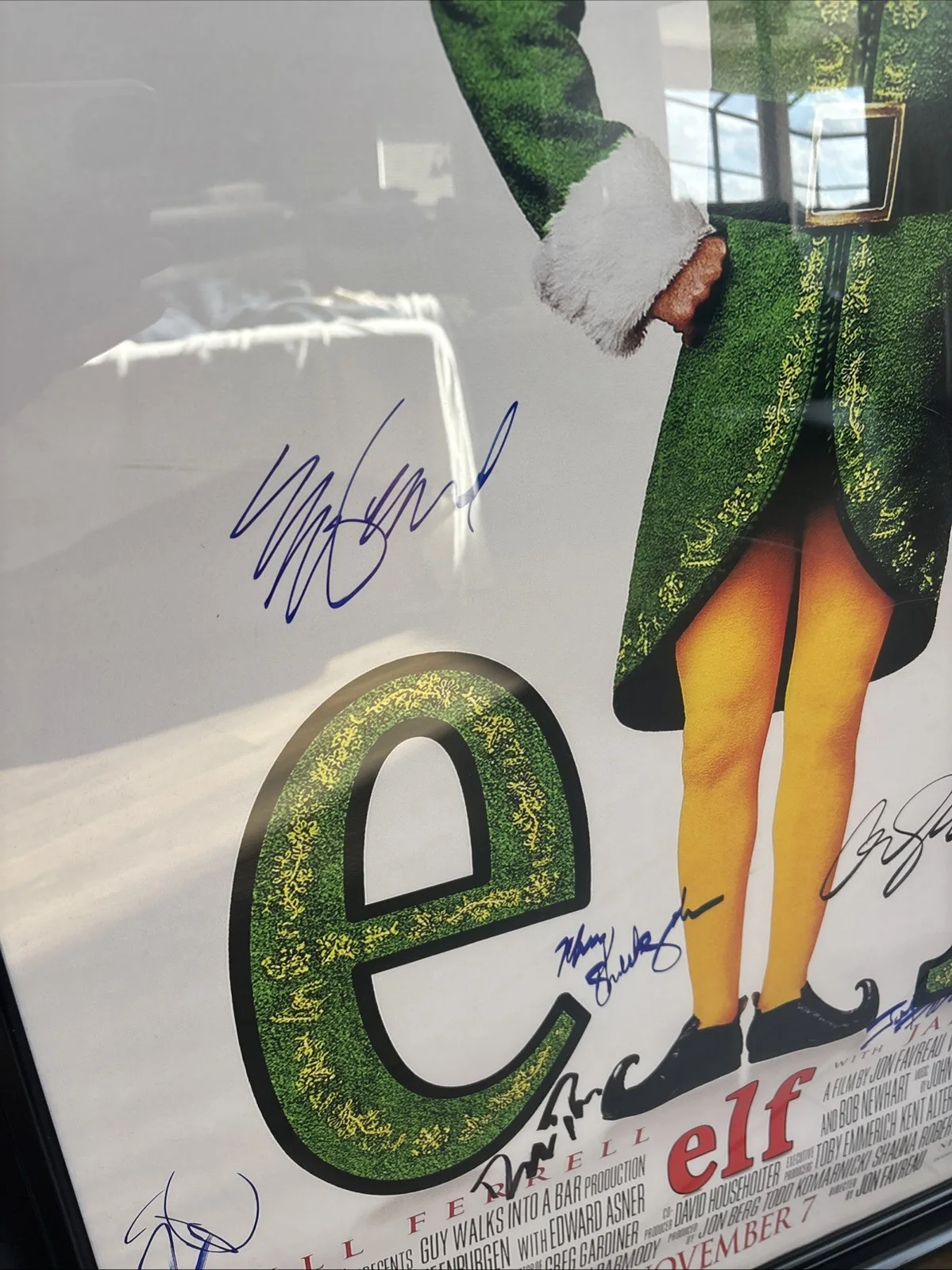 ELF cast Signed Movie Poster W/COA Ferrell, Asner, Favreau, Newhart , Caan,More!, image 3