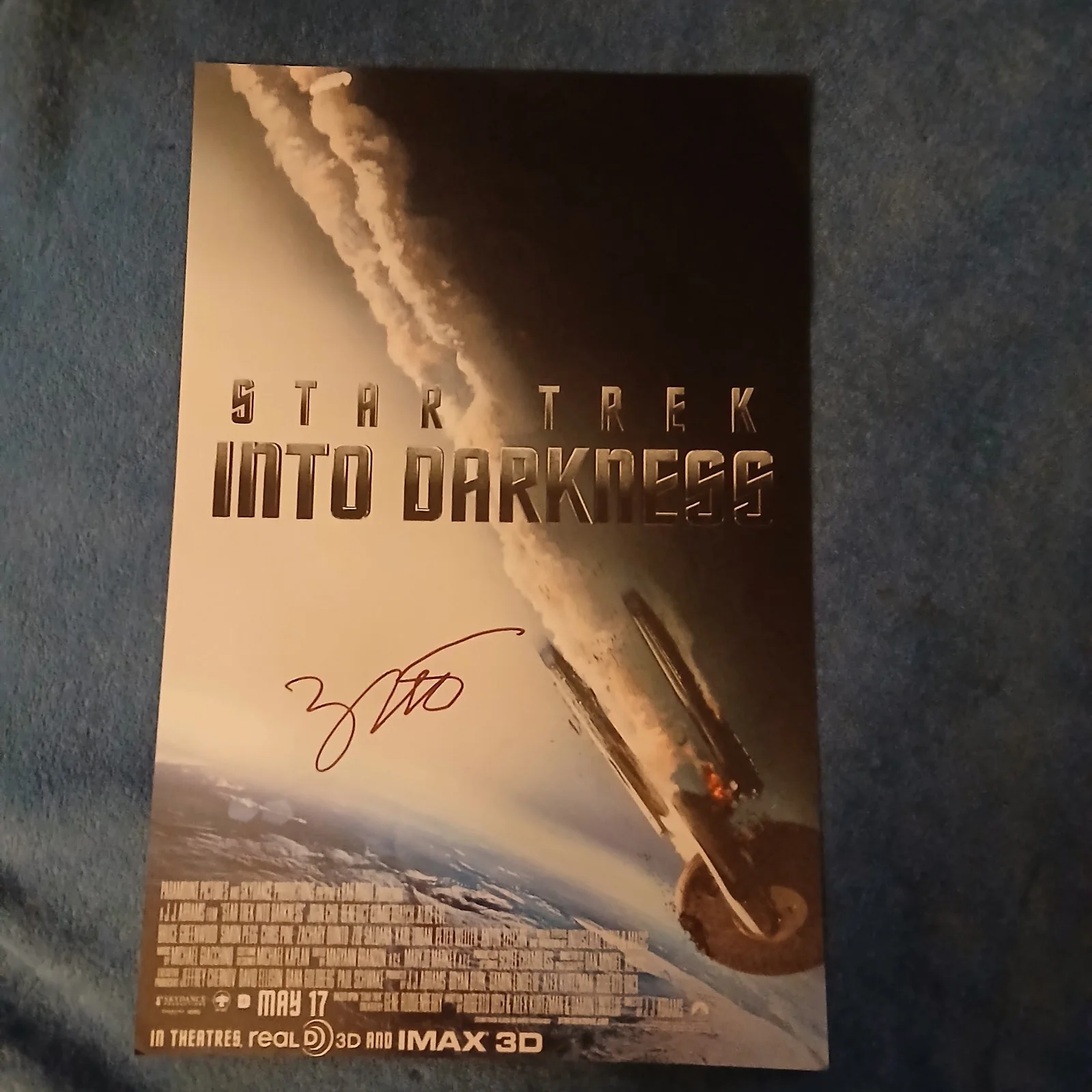 zachary quinto — Zachary Quinto Hand Signed INTO DARKNESS 11X17 PHOTO 📸